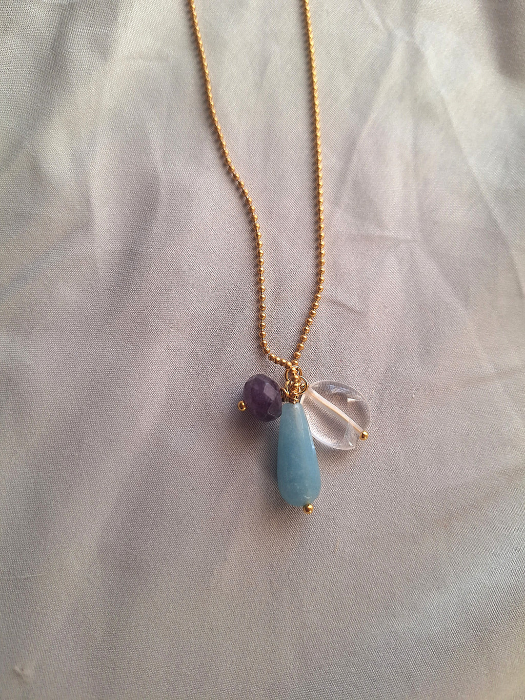 Collana a pallini - ametista, quarzo azzurro e cristallo di rocca