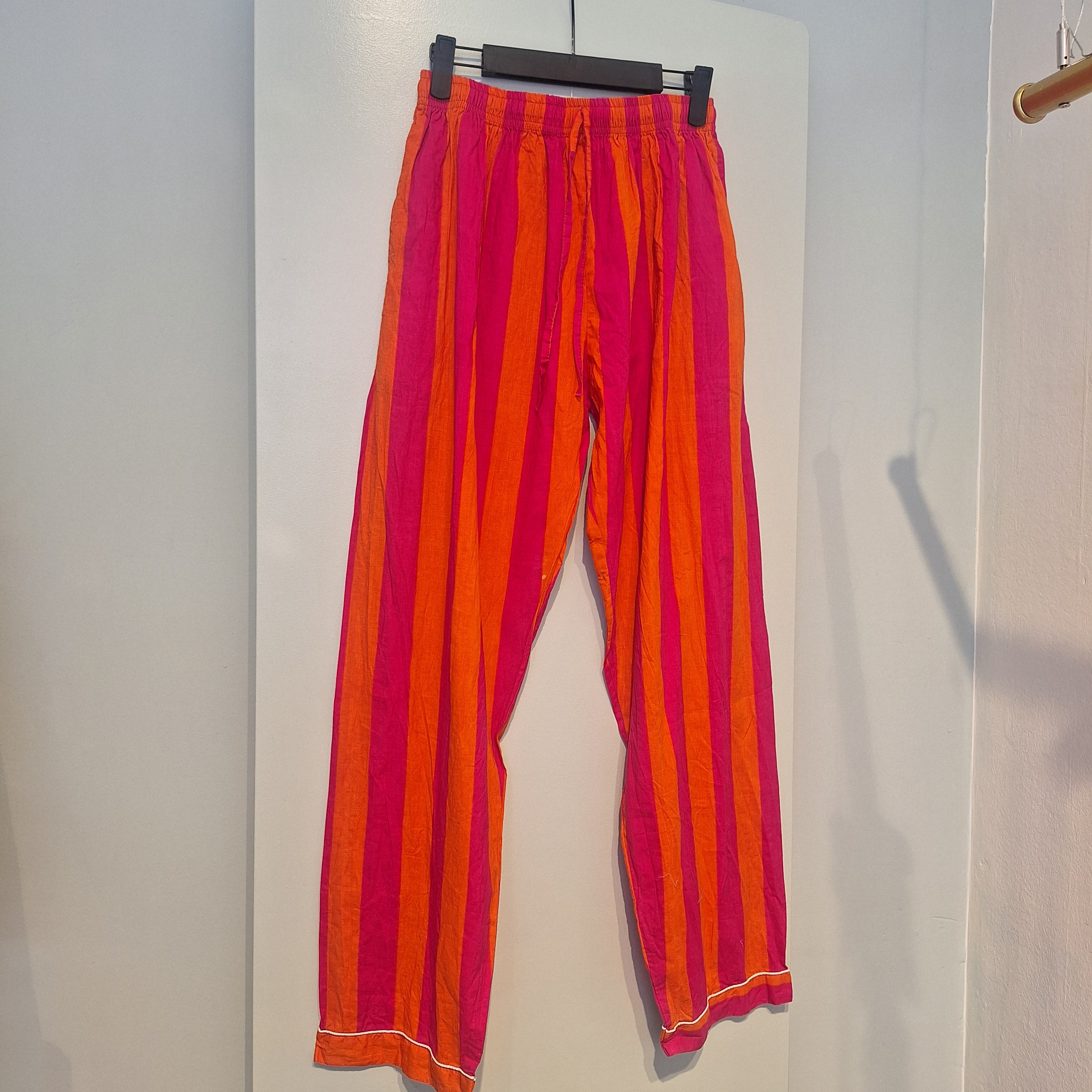 Pantalone - Righe arancioni e fucsia
