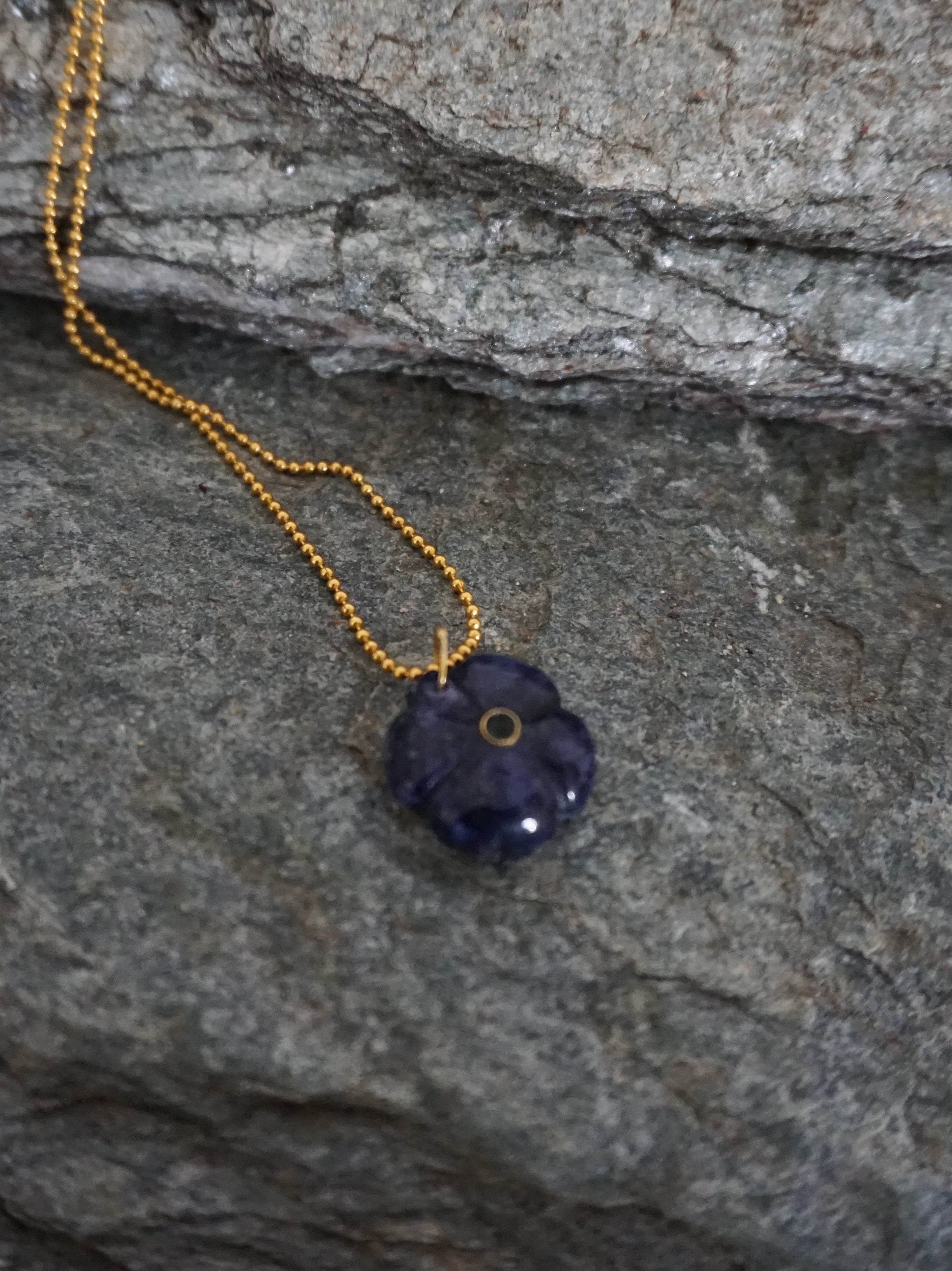 Collana MARRAKECH - ciondolo floreale lapislazzuli