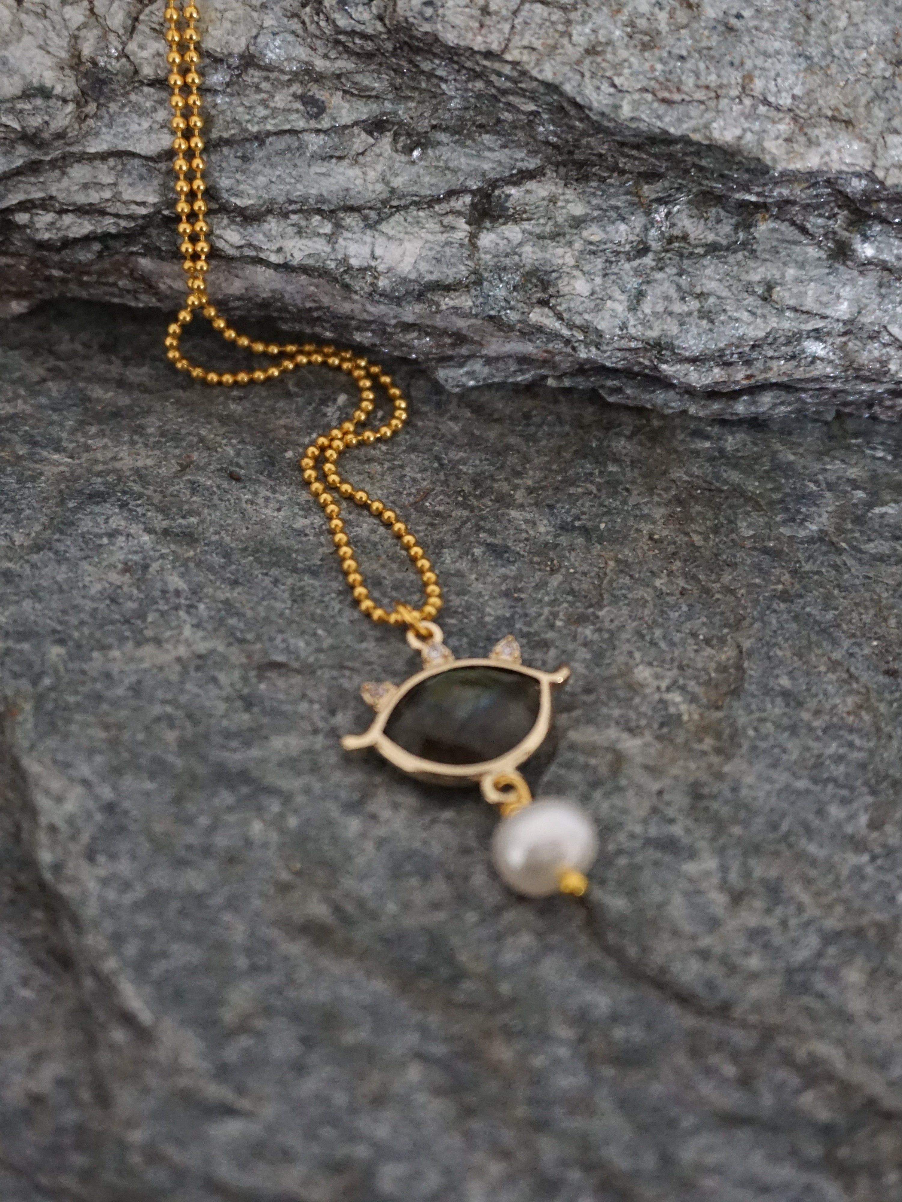 Collana MARRAKECH - ciondolo occhio piccolo labradorite e perla
