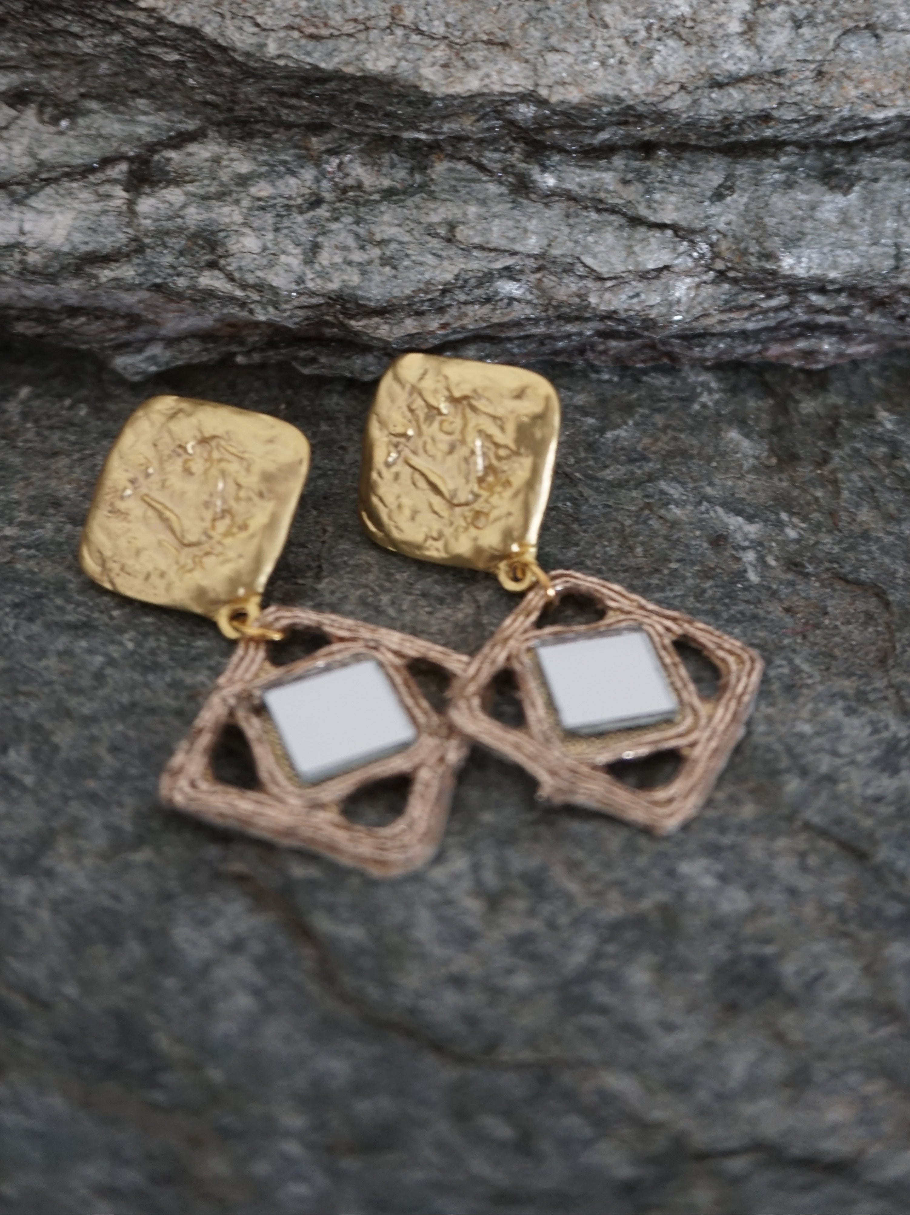 Orecchini DELHI - quadrato prezioso