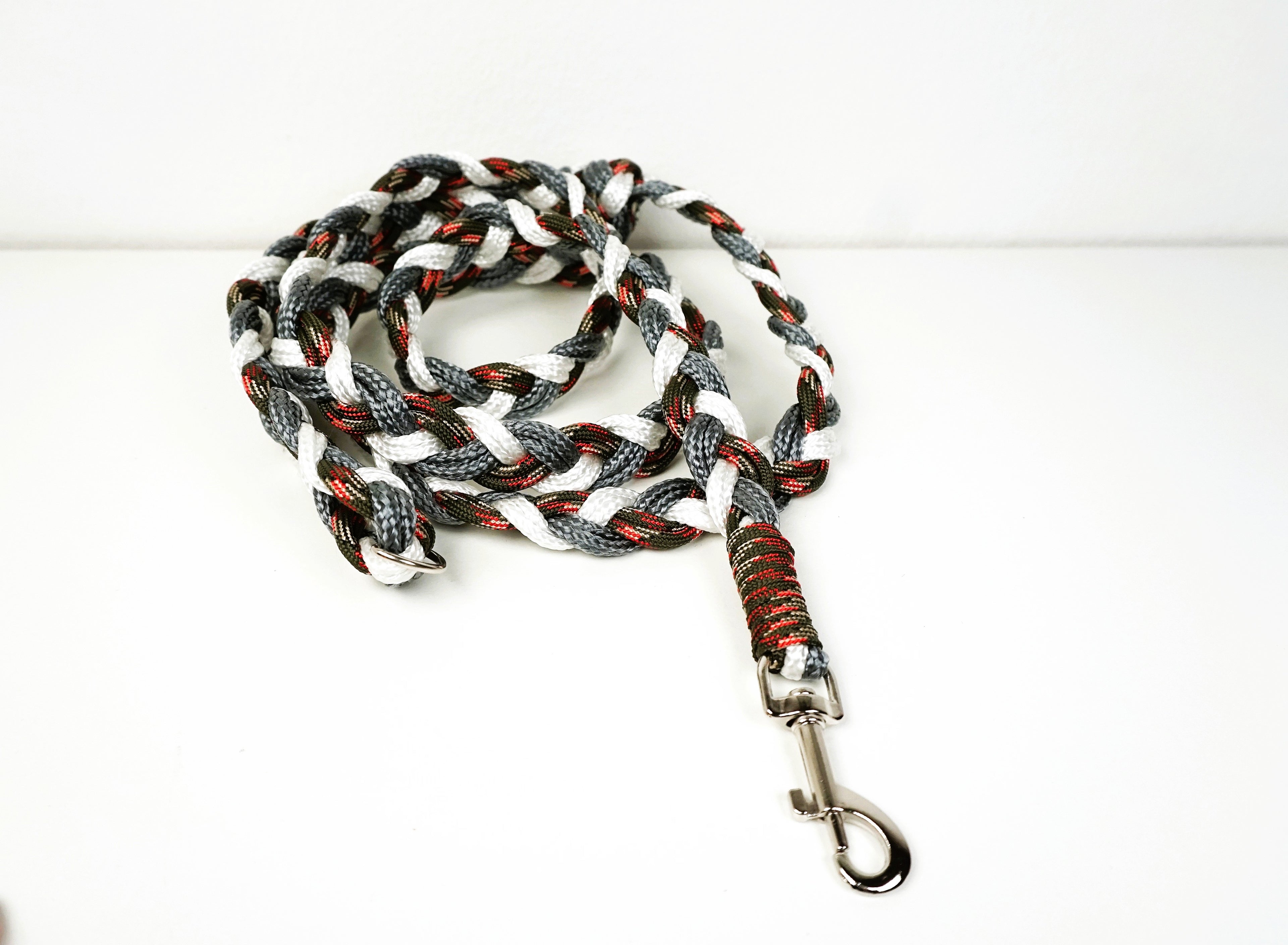 Guinzaglio per amici a 4 zampe taglia medio/piccola - bianco, grigio e verde