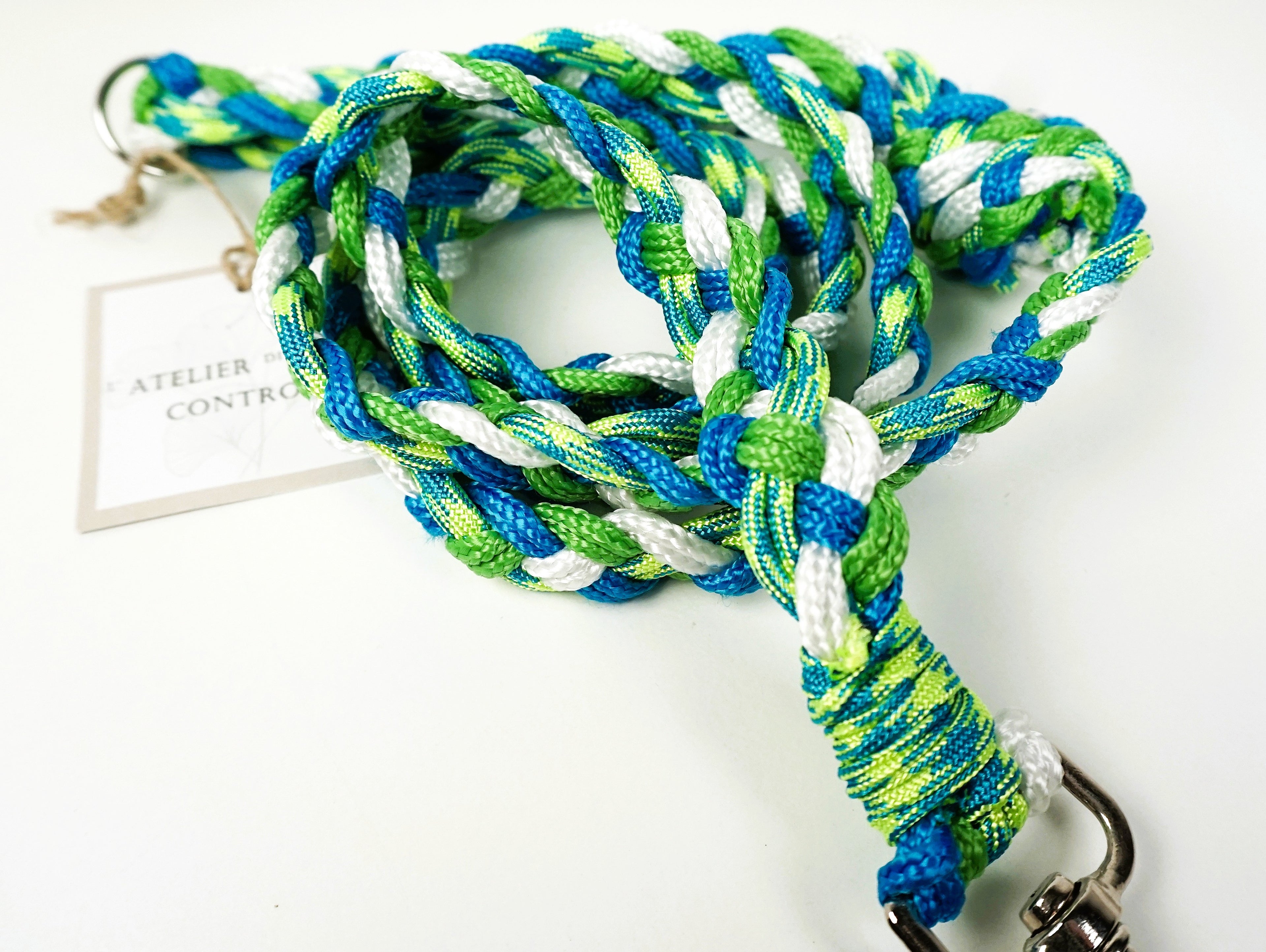 Guinzaglio per amici a 4 zampe taglia medio/grande - verde, azzurro e bianco