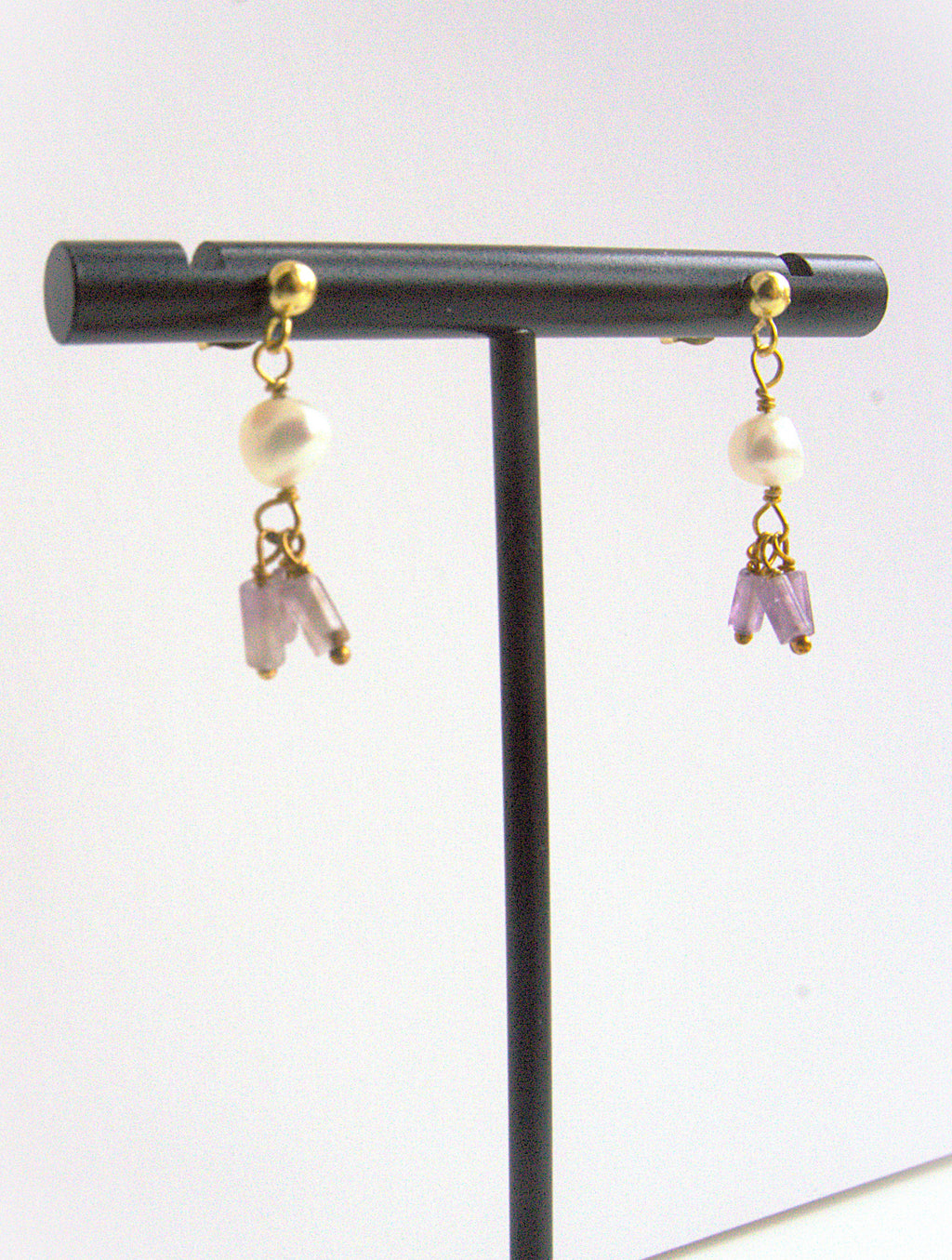 Orecchini pendenti con pietre a tubetto - ametista
