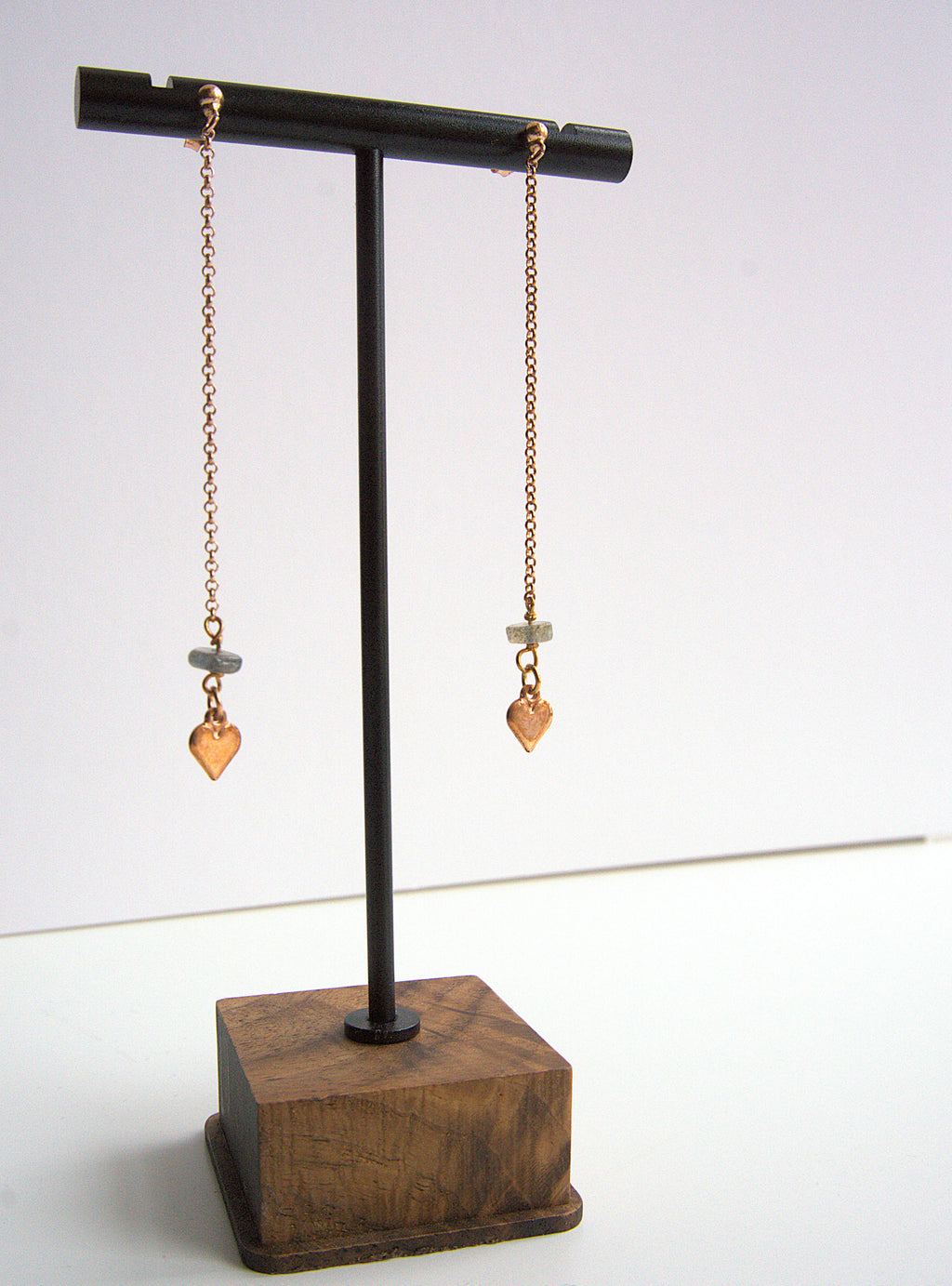 Orecchini lunghi - labradorite e cuore