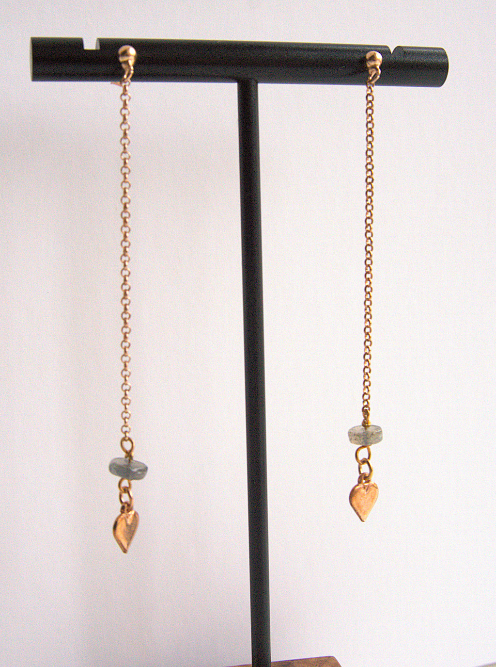 Orecchini lunghi - labradorite e cuore