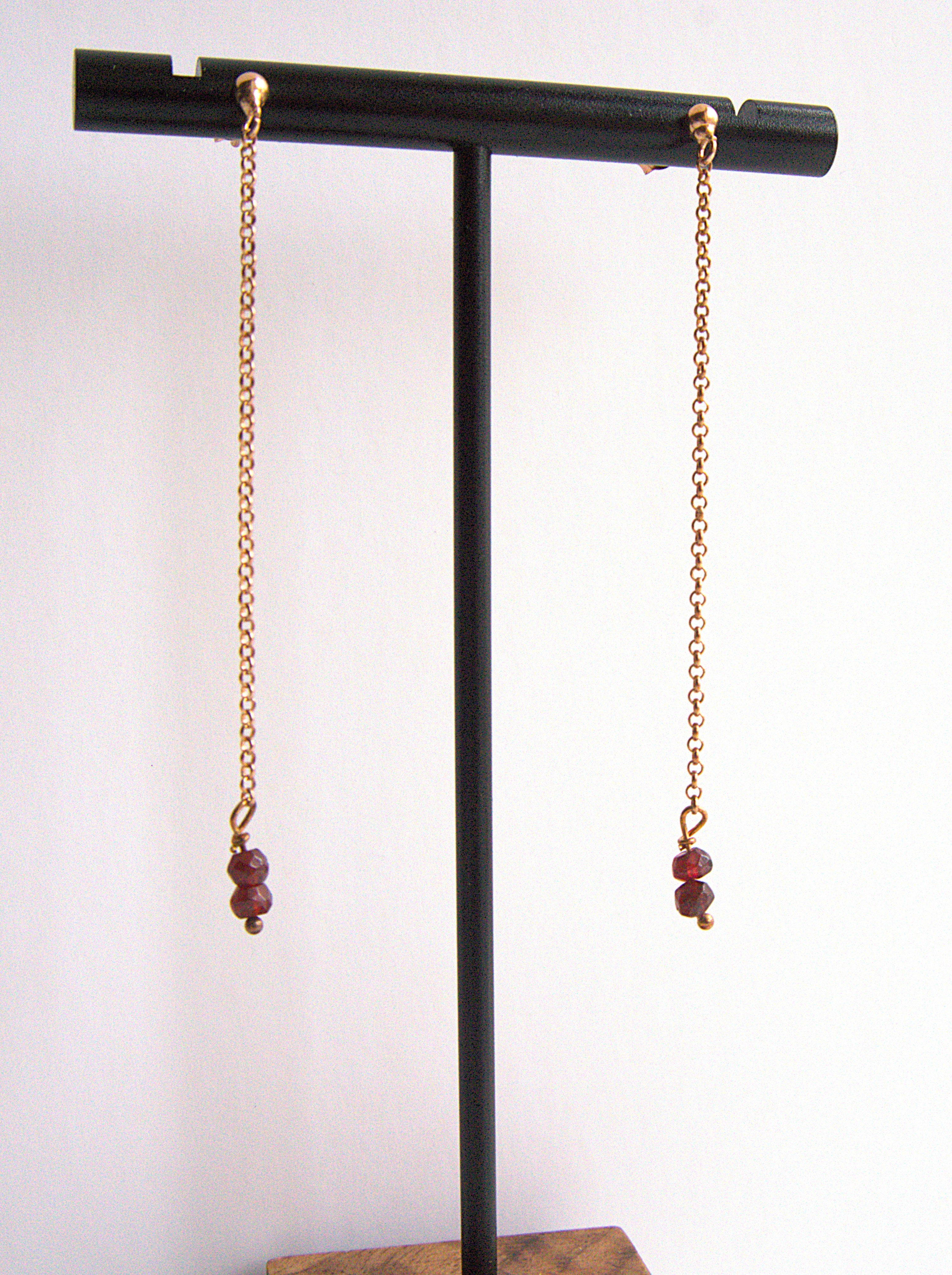 Orecchini lunghi - granato