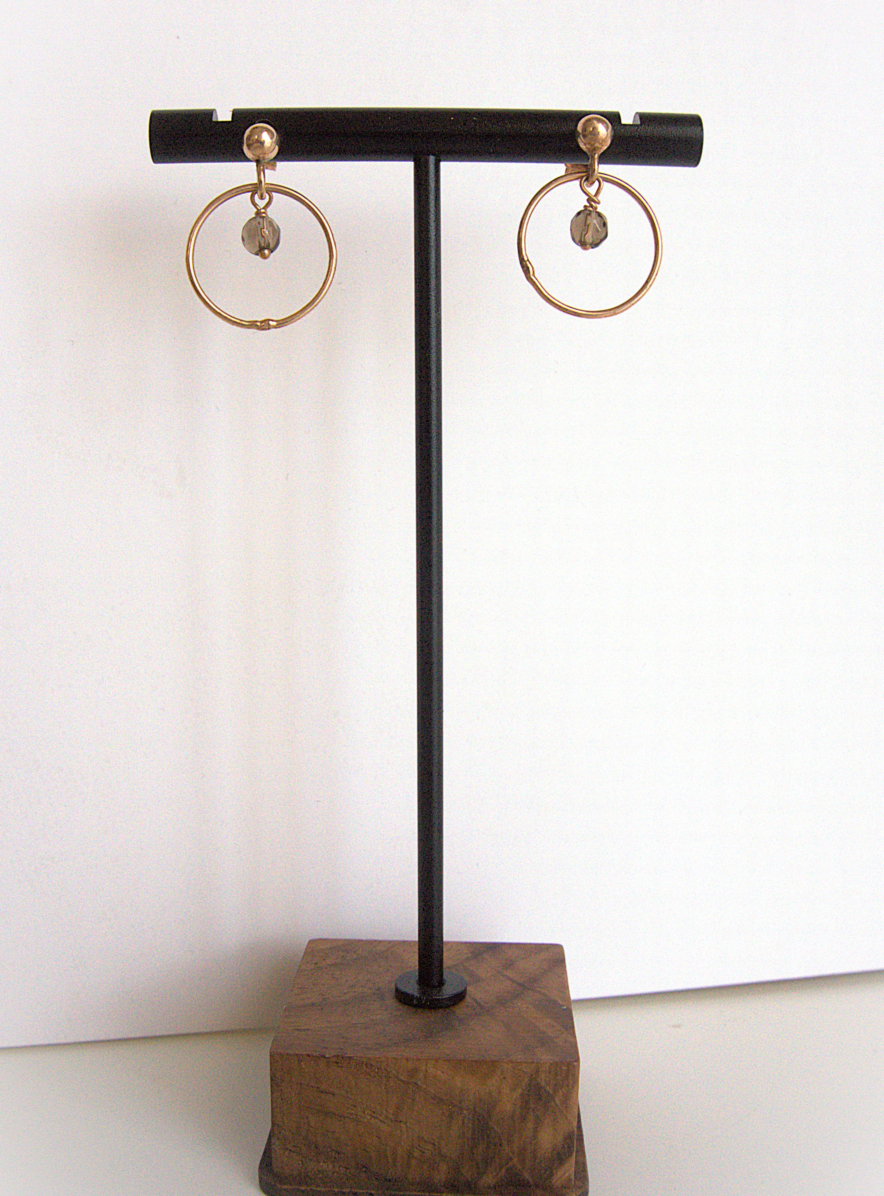 Orecchini a lobo - cerchio e quarzo fumè