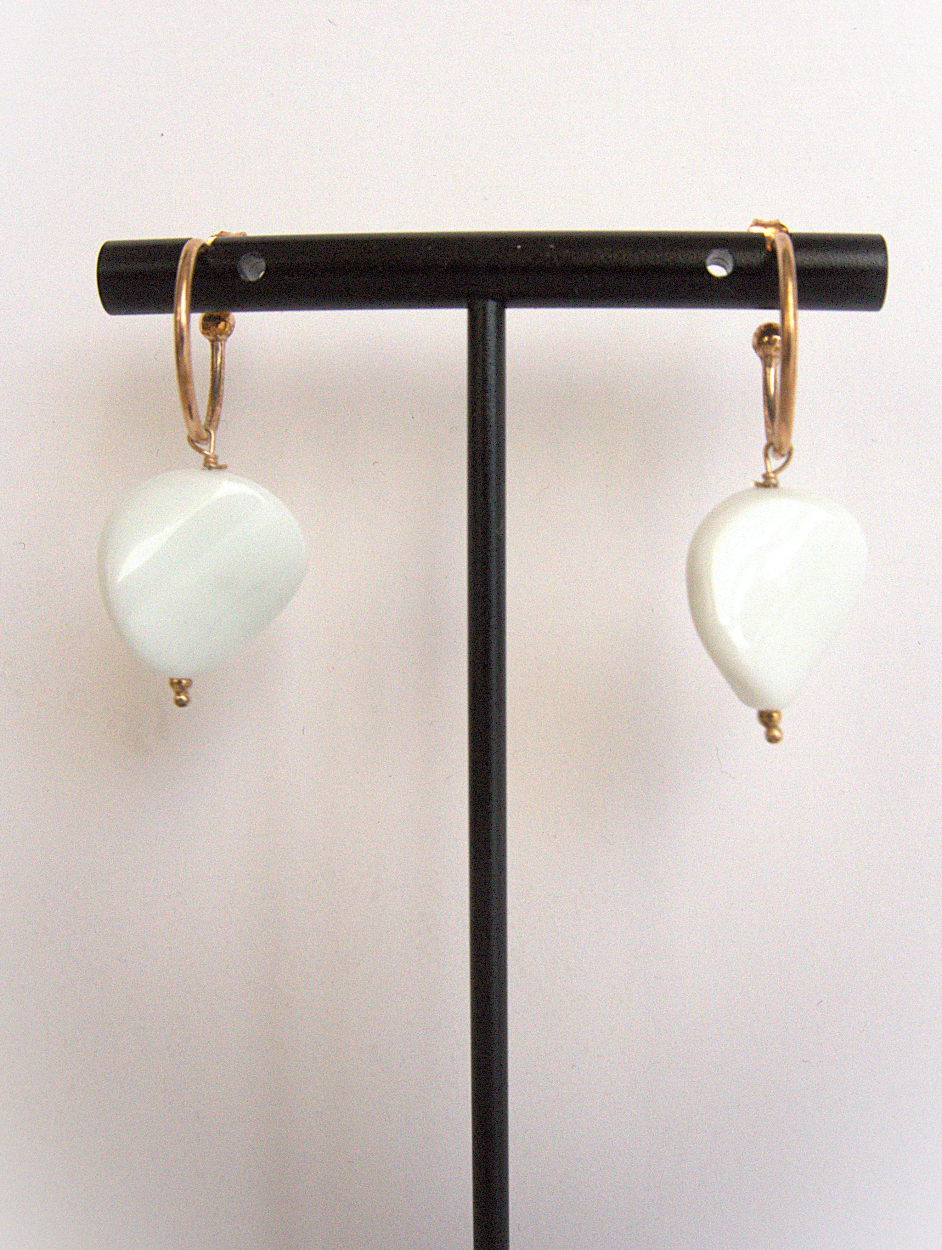 Orecchini cerchietto una pietra - agata bianca