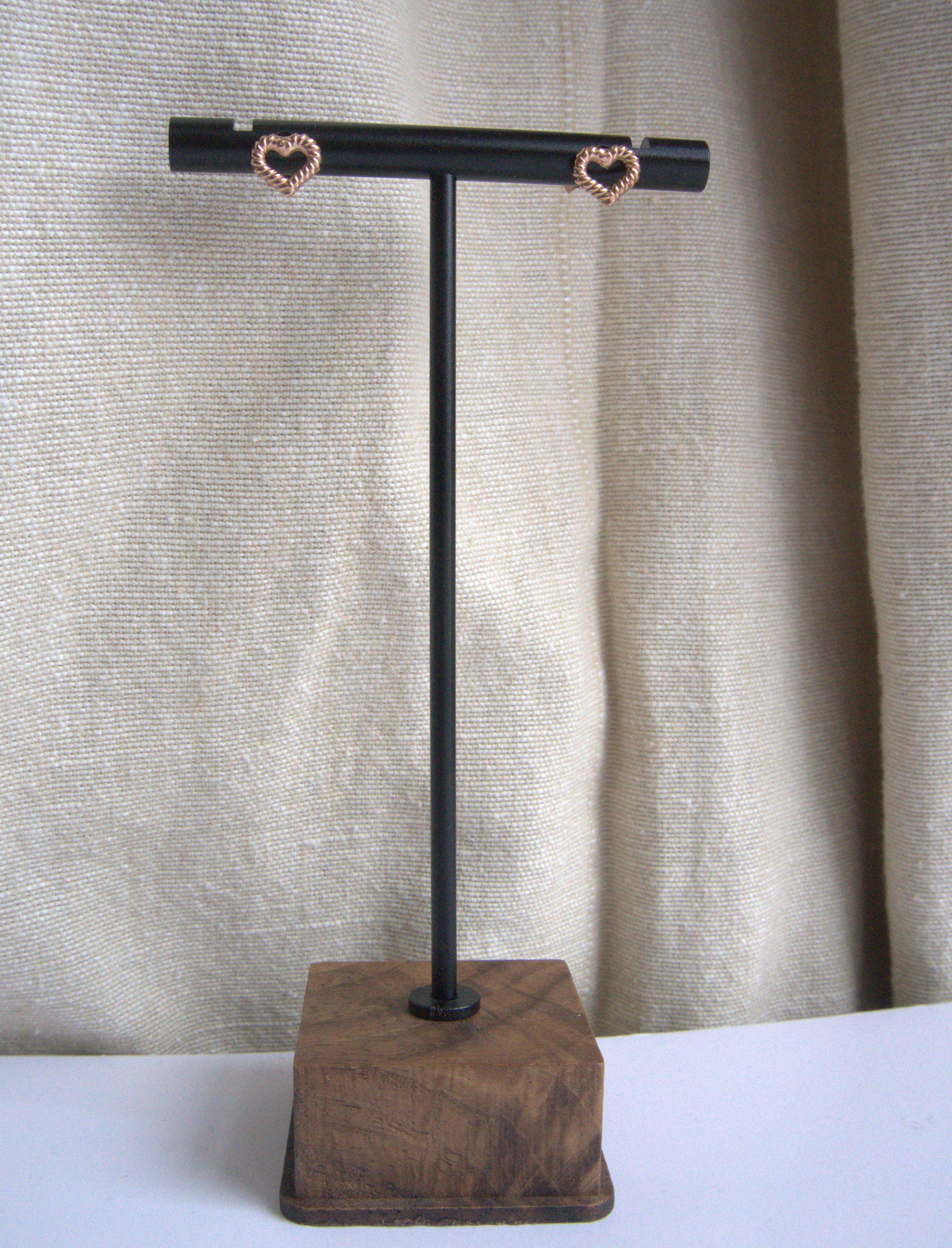 Orecchini micro cuore intagliato a lobo - oro rosa