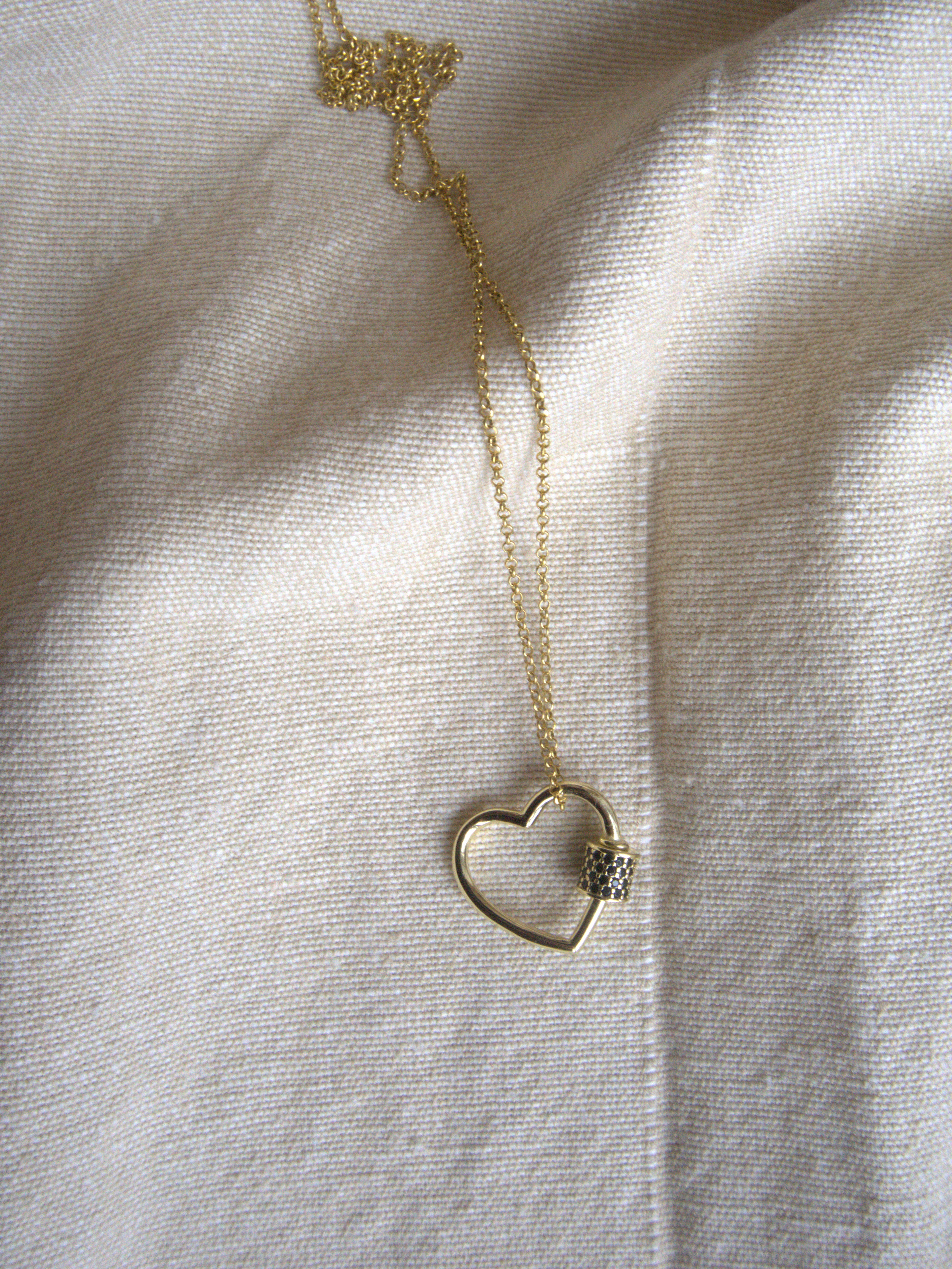 Collana con maxi cuore e zirconi neri - oro giallo