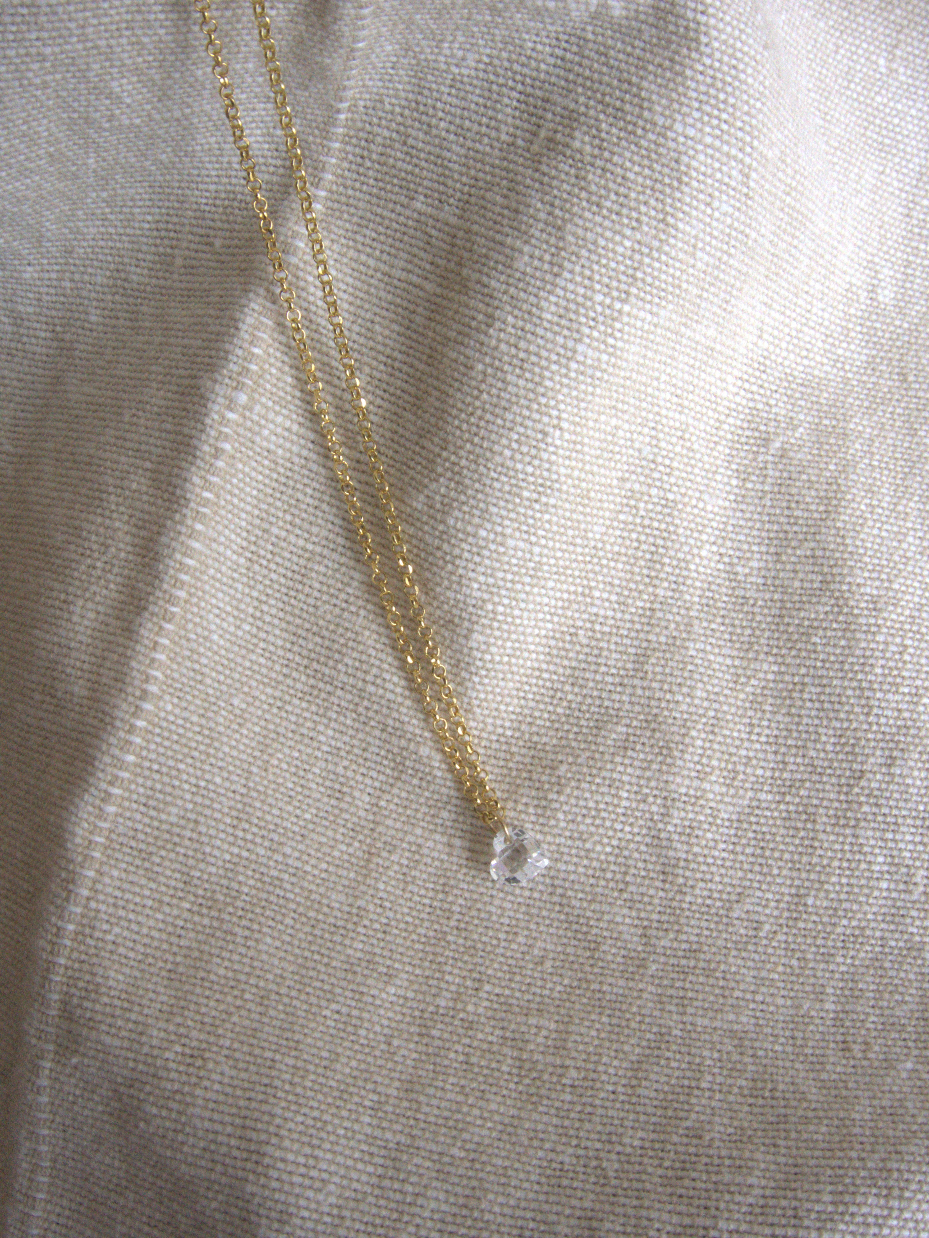 Collana con cuore di zircone trasparente - oro giallo