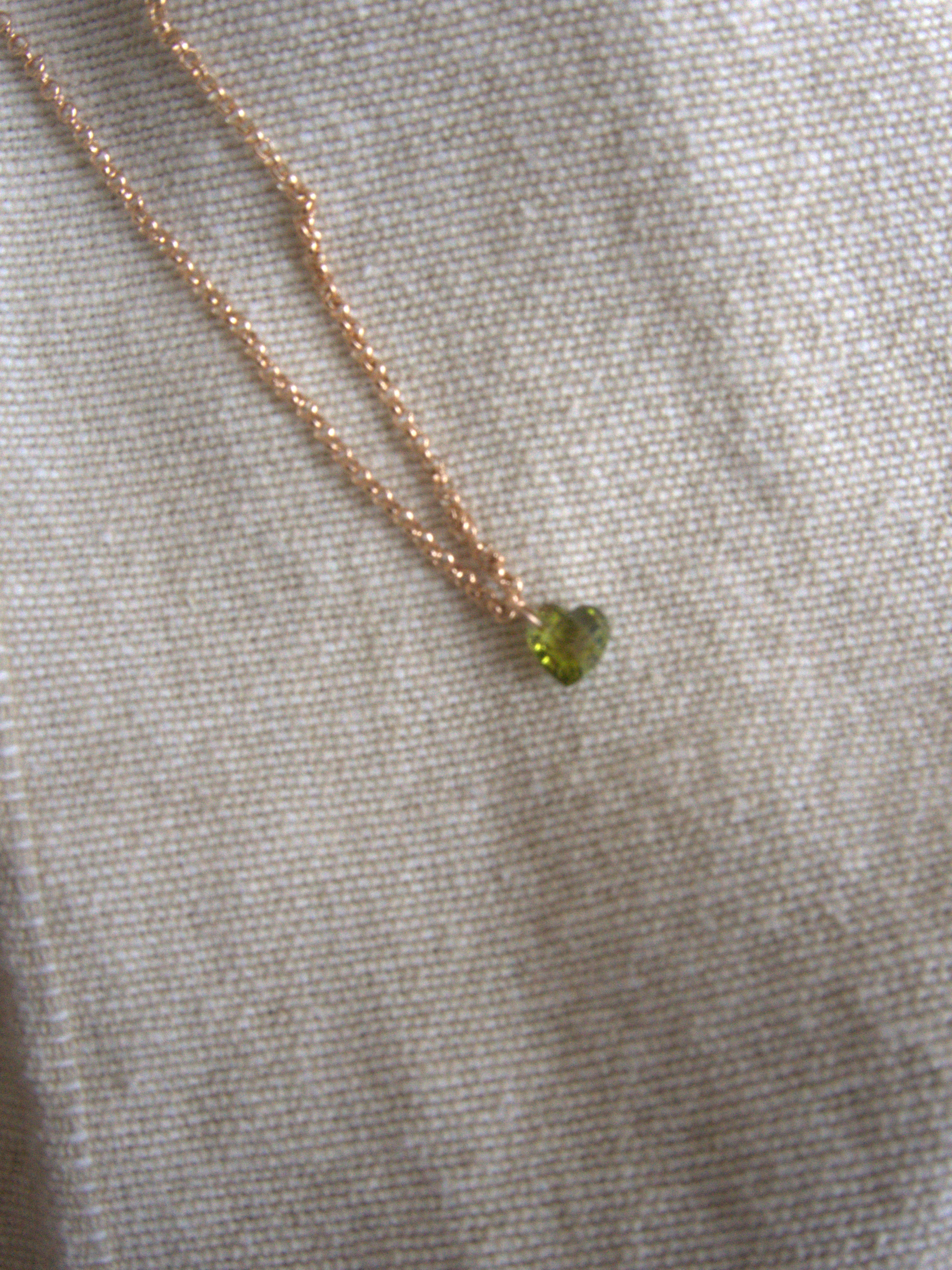 Collana con cuore di zircone verde- oro rosa