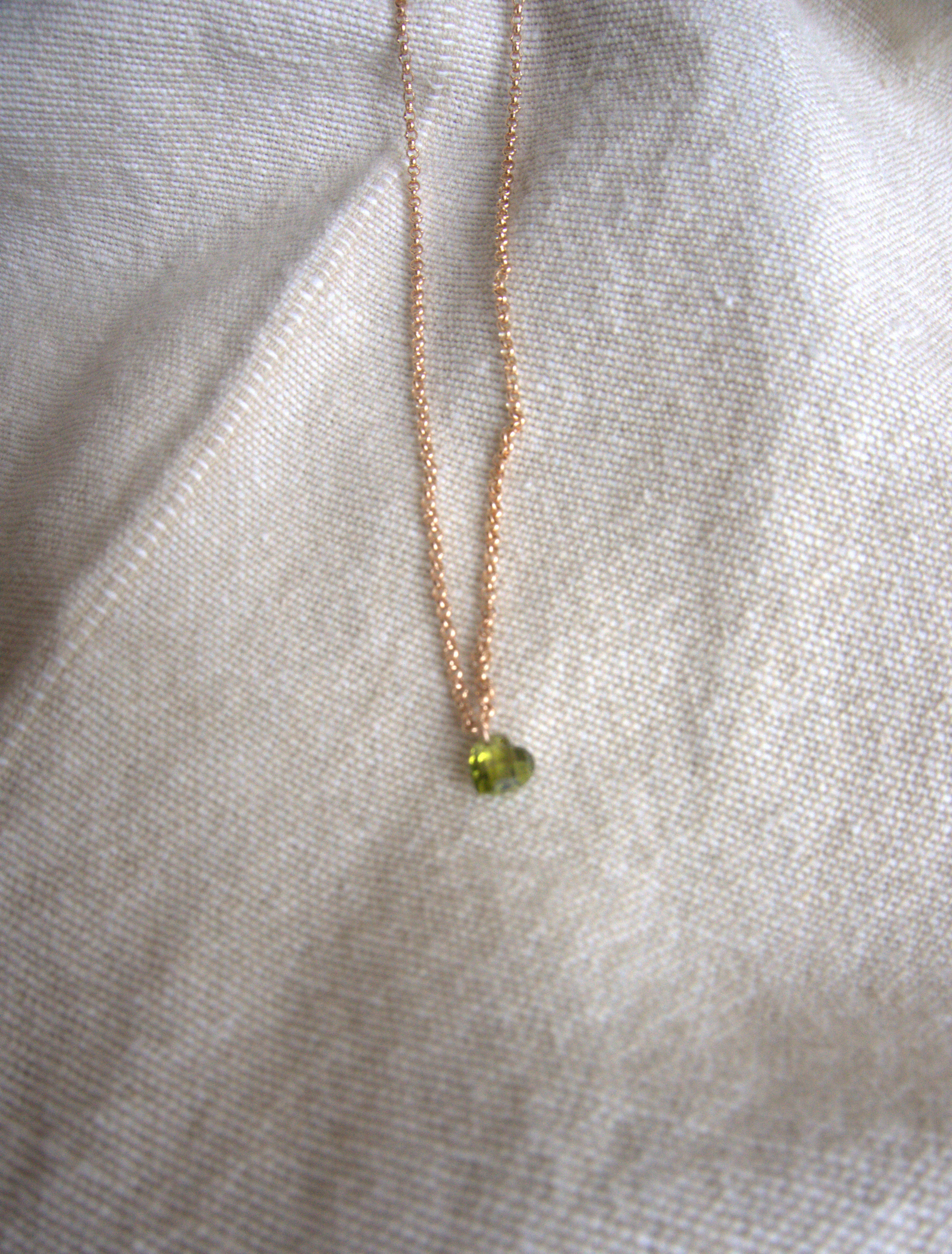 Collana con cuore di zircone verde- oro rosa