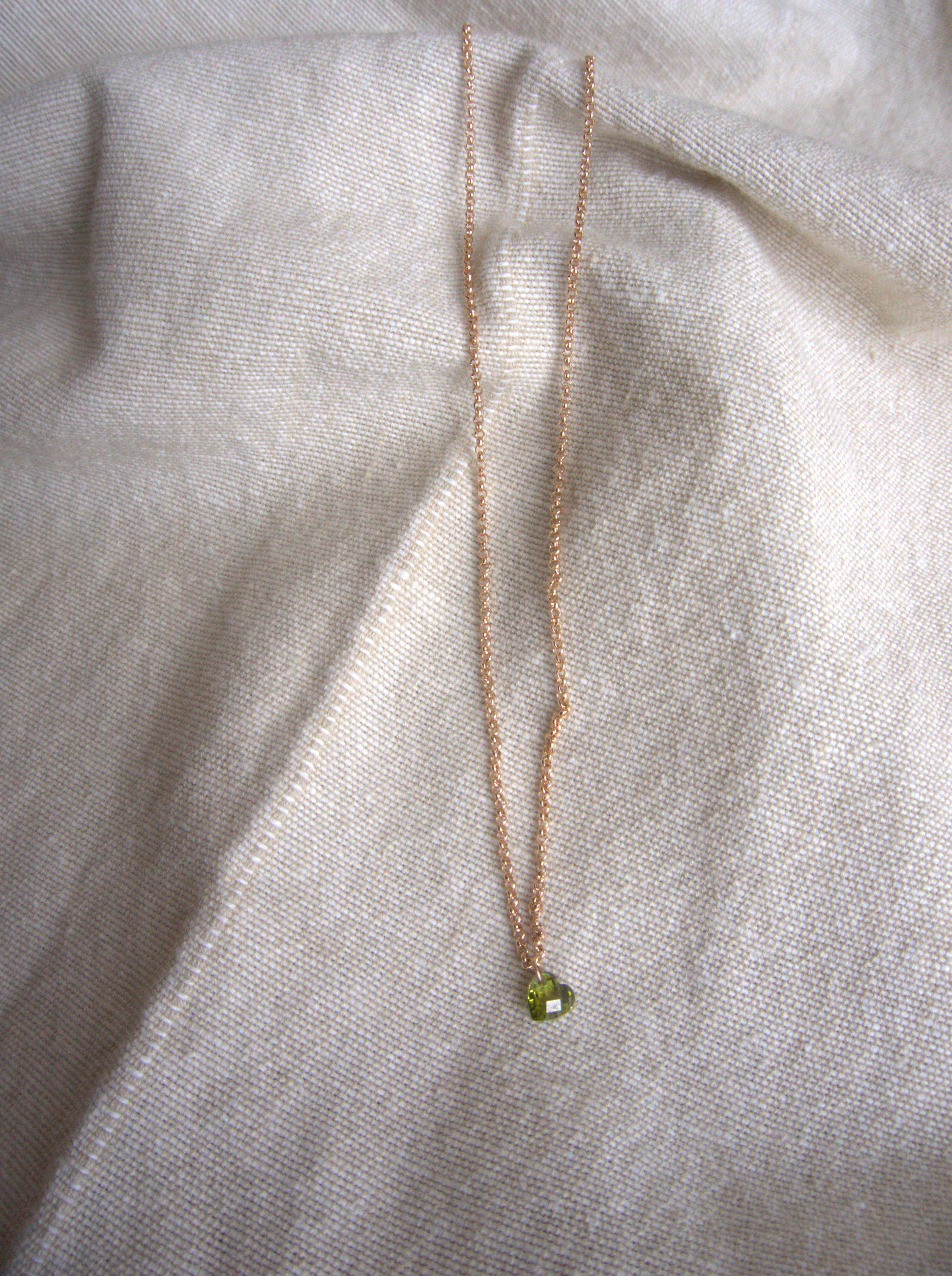 Collana con cuore di zircone verde- oro rosa