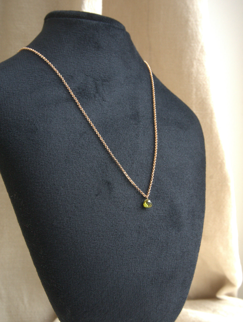 Collana con cuore di zircone verde- oro rosa