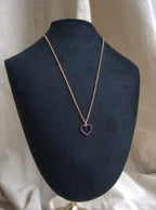 Collana con cuore medio e zirconi rossi - oro rosa