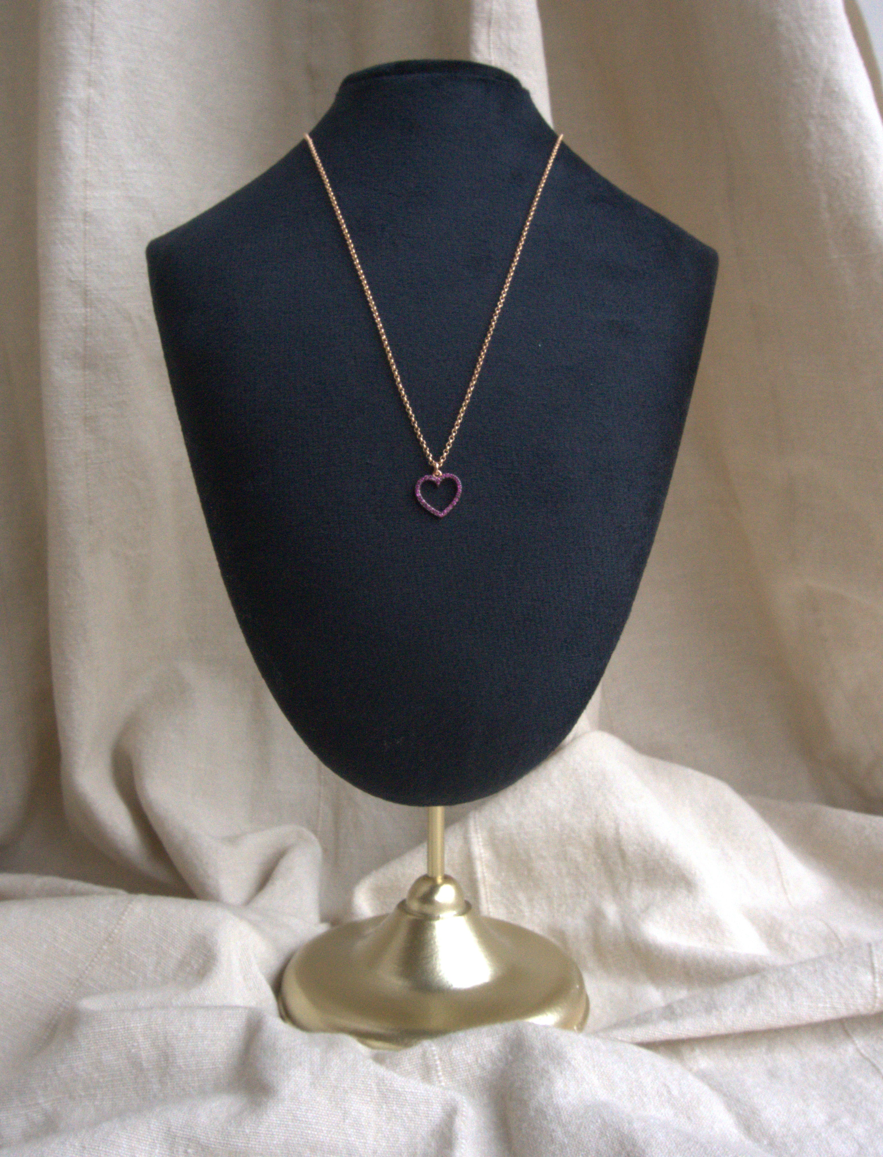 Collana con cuore medio e zirconi rossi - oro rosa