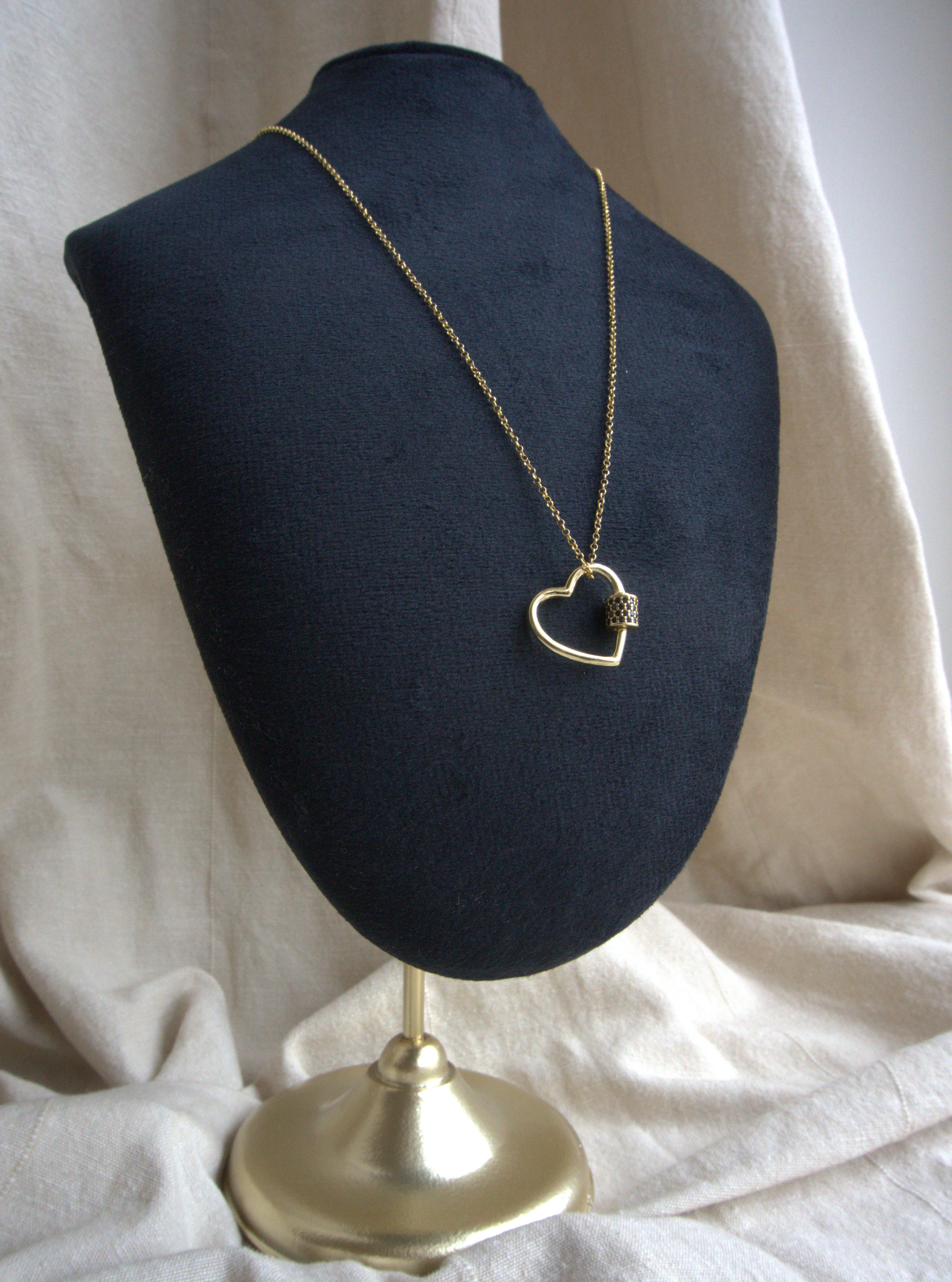 Collana con maxi cuore e zirconi neri - oro giallo