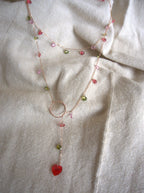 Collana lunga Ciondolini con cuori di zirconi multicolor rosa, rossi e verdi - oro rosa