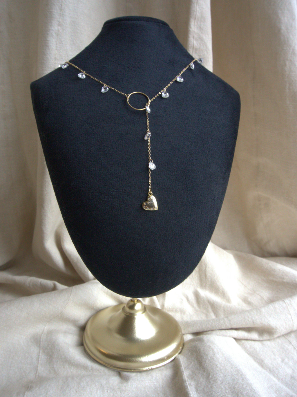 Collana lunga Ciondolini con cuori di zirconi trasparenti - oro giallo