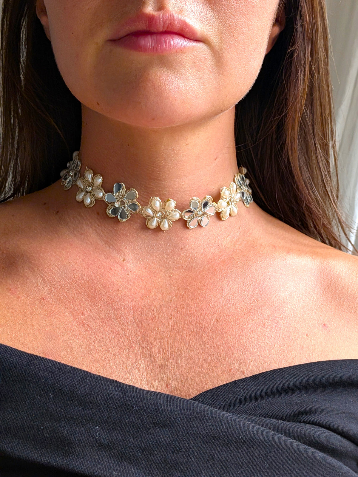 Collana Margherite - oro chiaro e perline