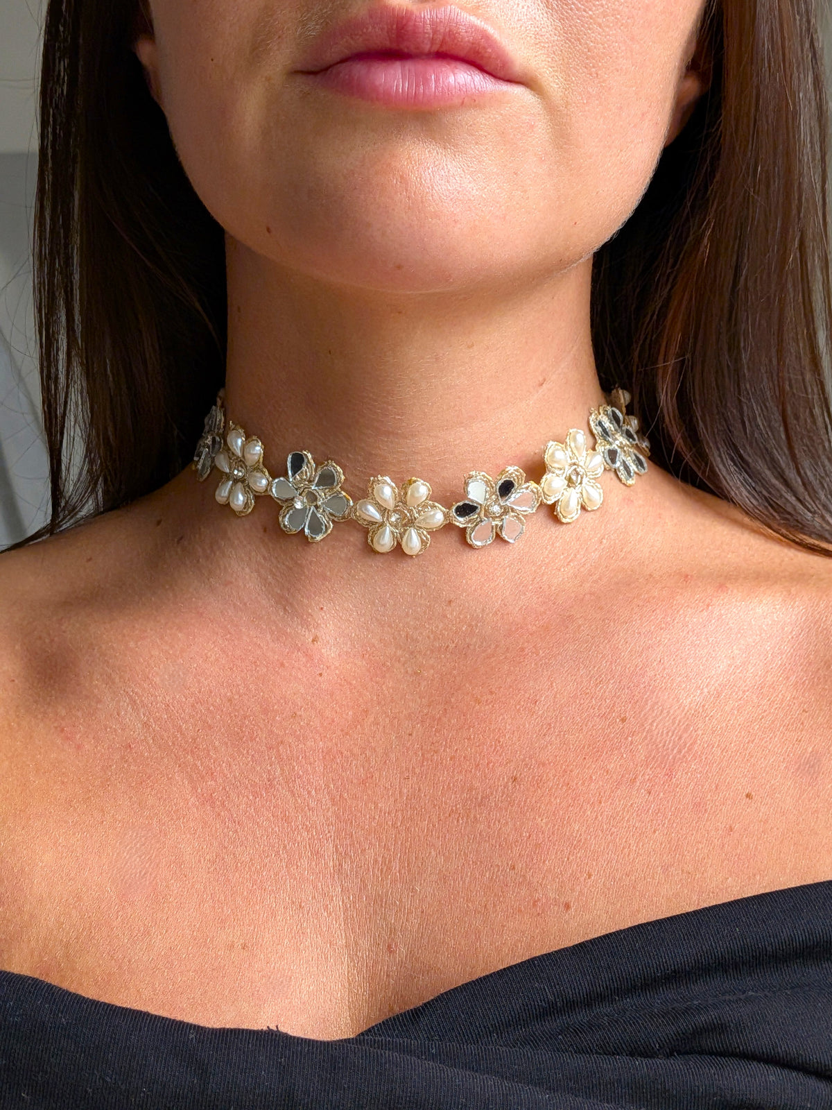 Collana Margherite - oro chiaro e perline