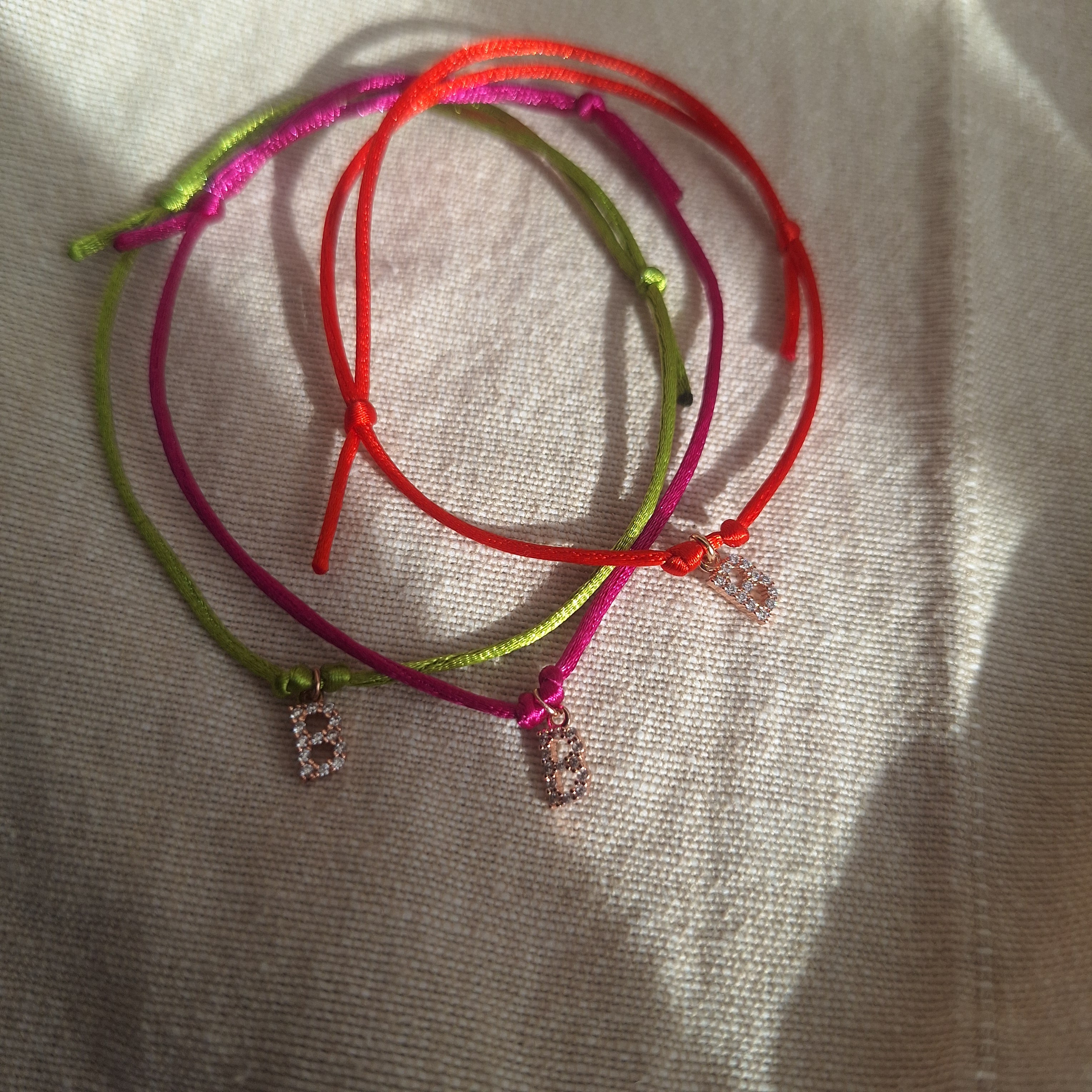 Bracciale letterina - B