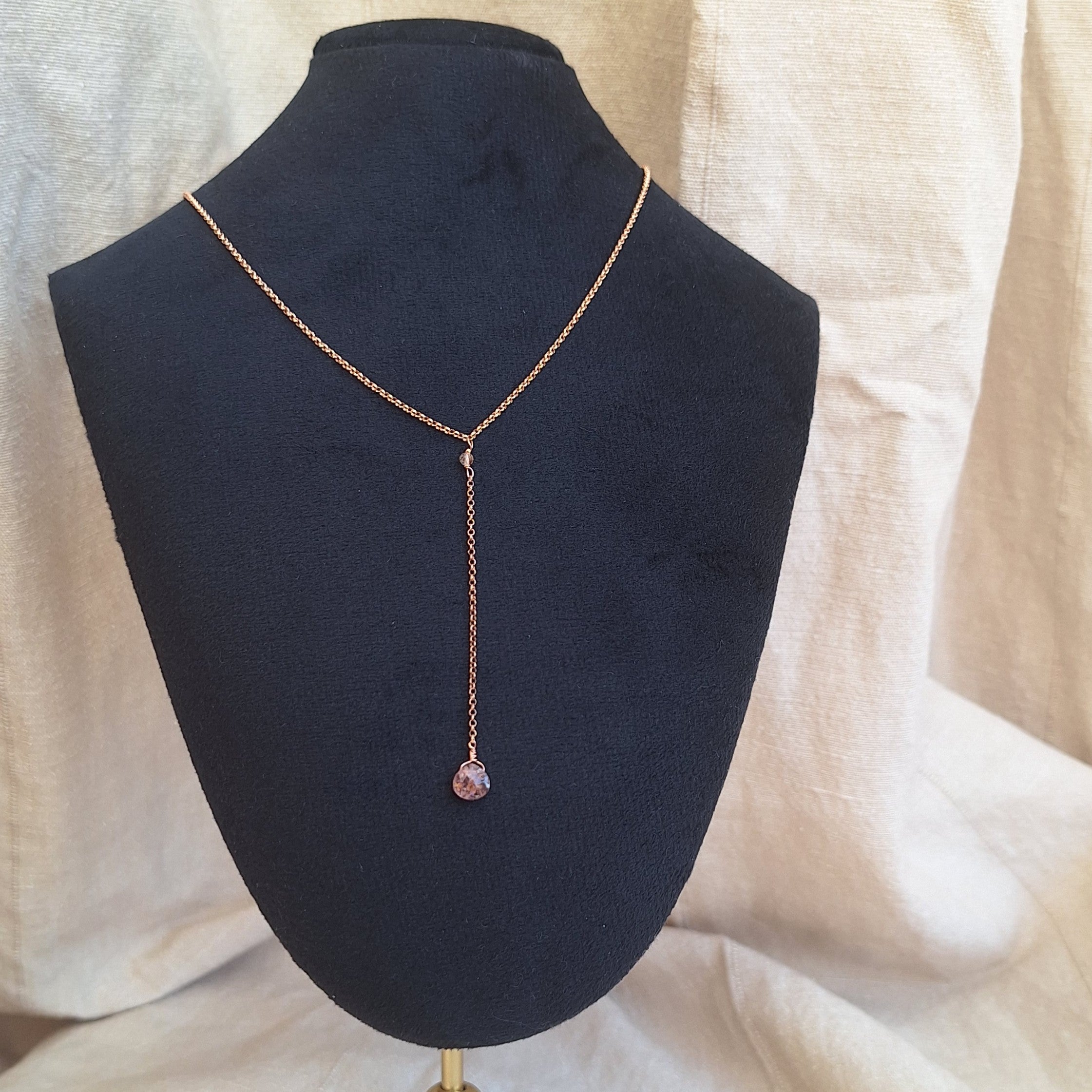 Collana Cascata di Gemme con Quarzo Fragola
