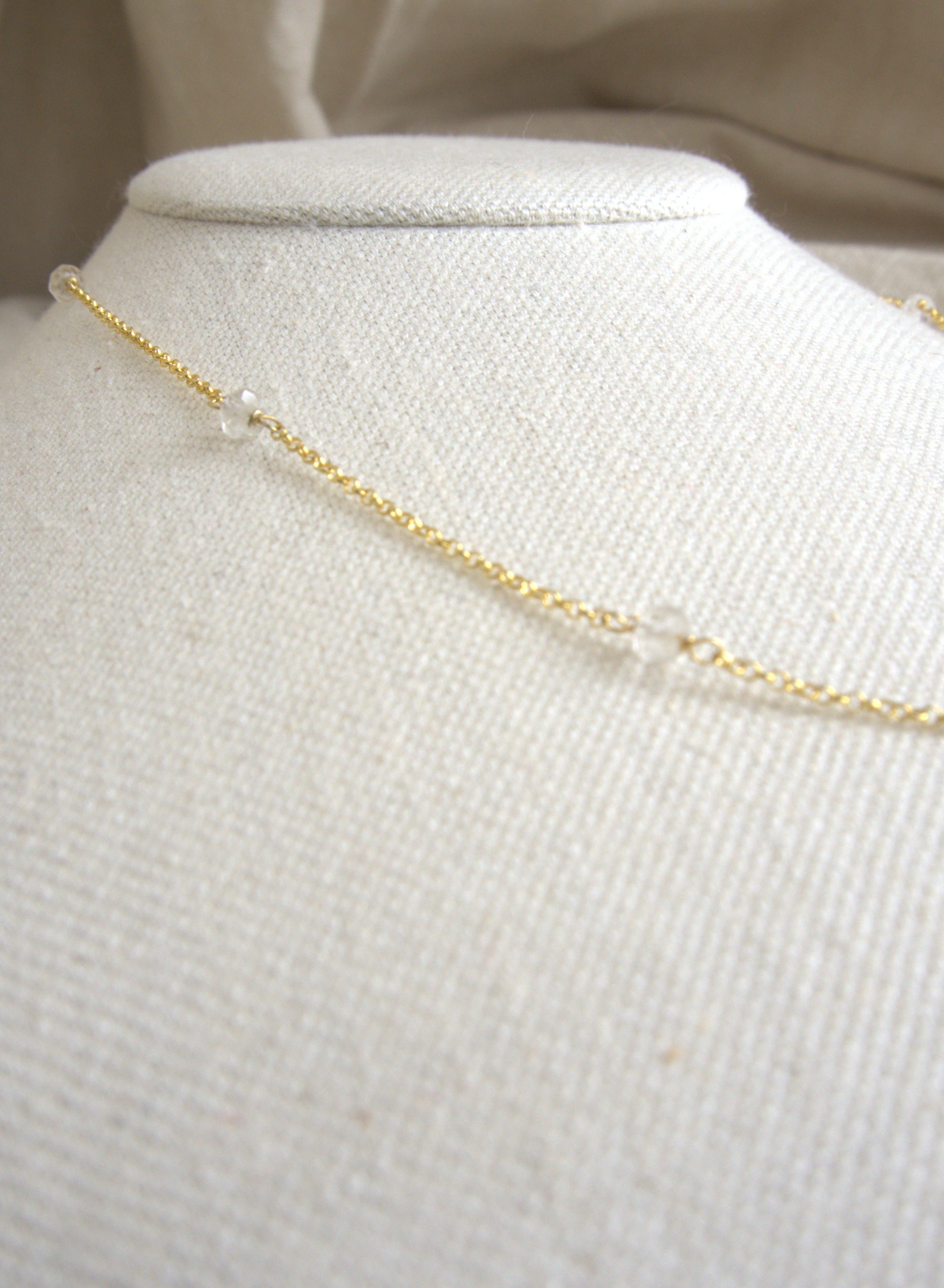 Collana Alternata - cristallo di rocca e argento placcato oro giallo