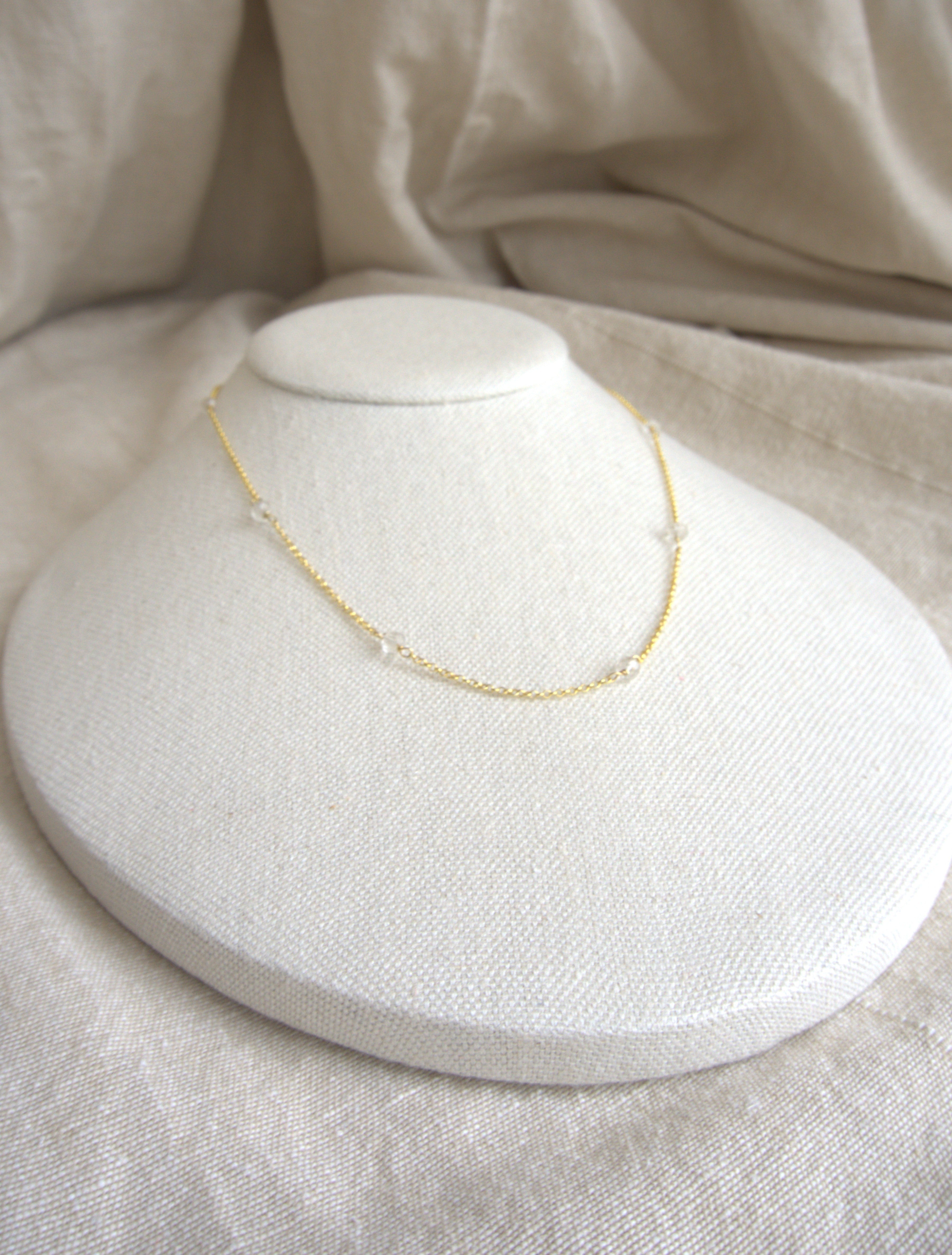 Collana Alternata - cristallo di rocca e argento placcato oro giallo