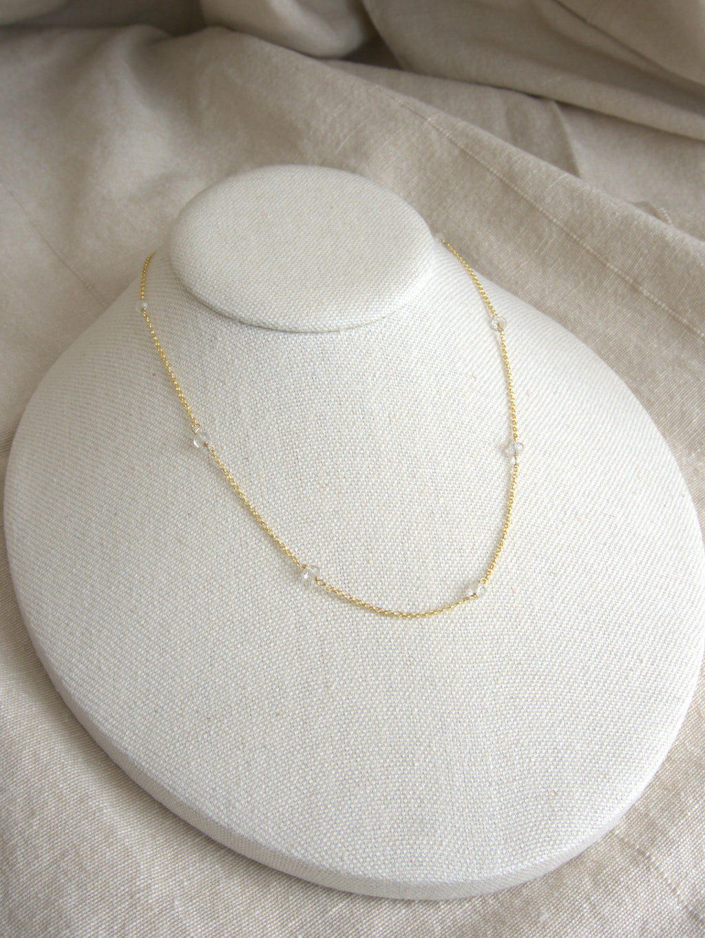 Collana Alternata - cristallo di rocca e argento placcato oro giallo