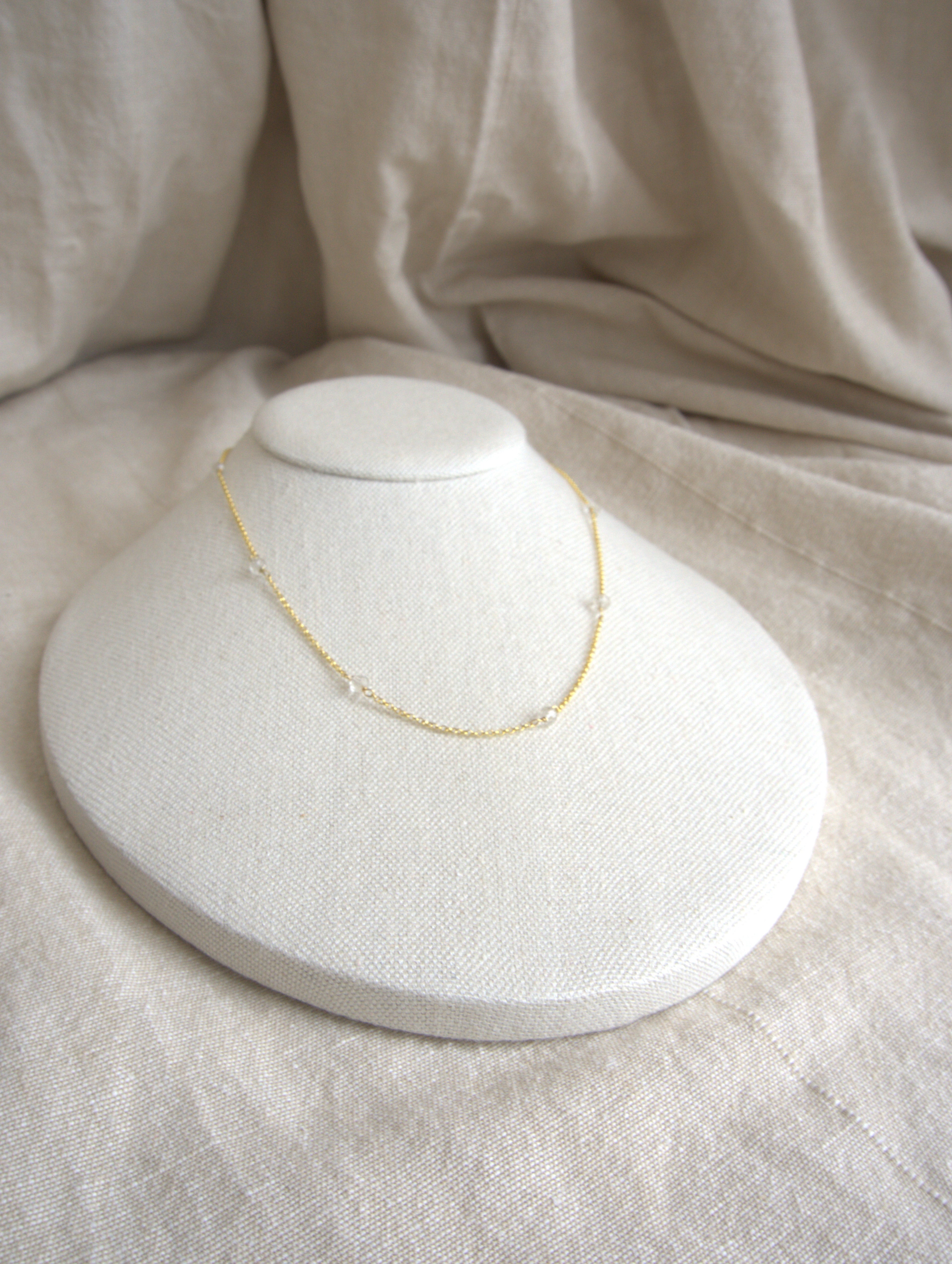 Collana Alternata - cristallo di rocca e argento placcato oro giallo