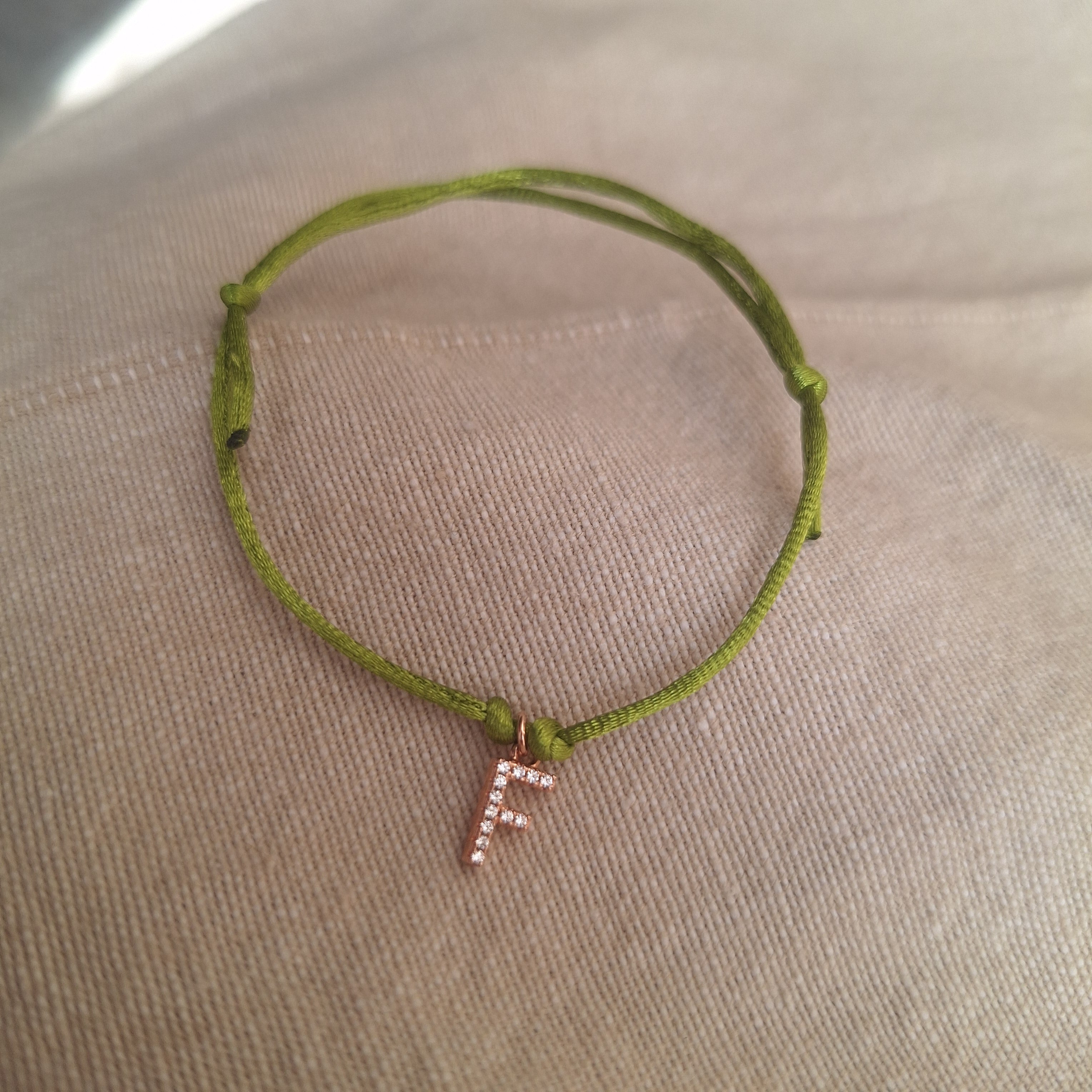 Bracciale letterina - F