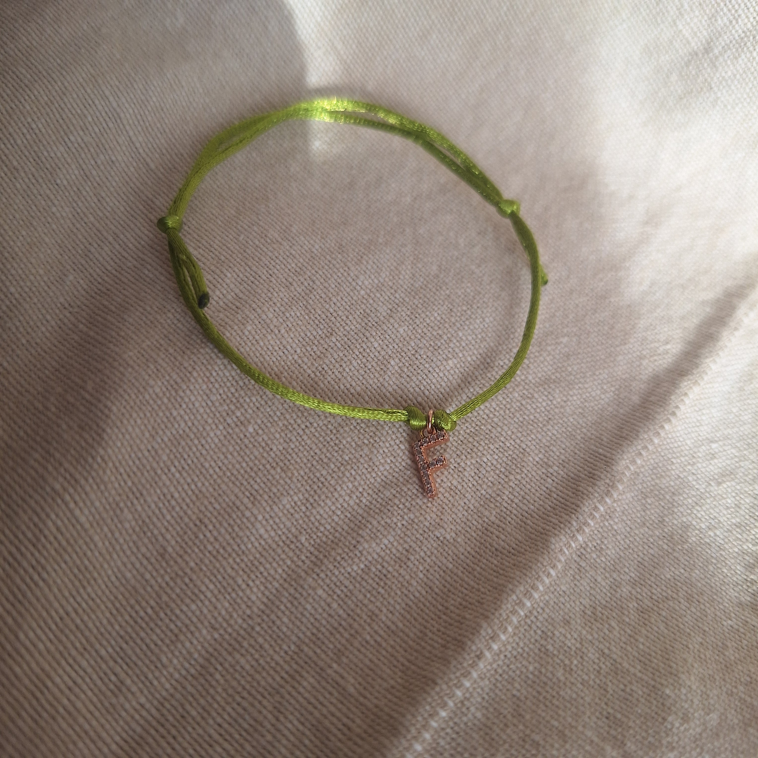 Bracciale letterina - F