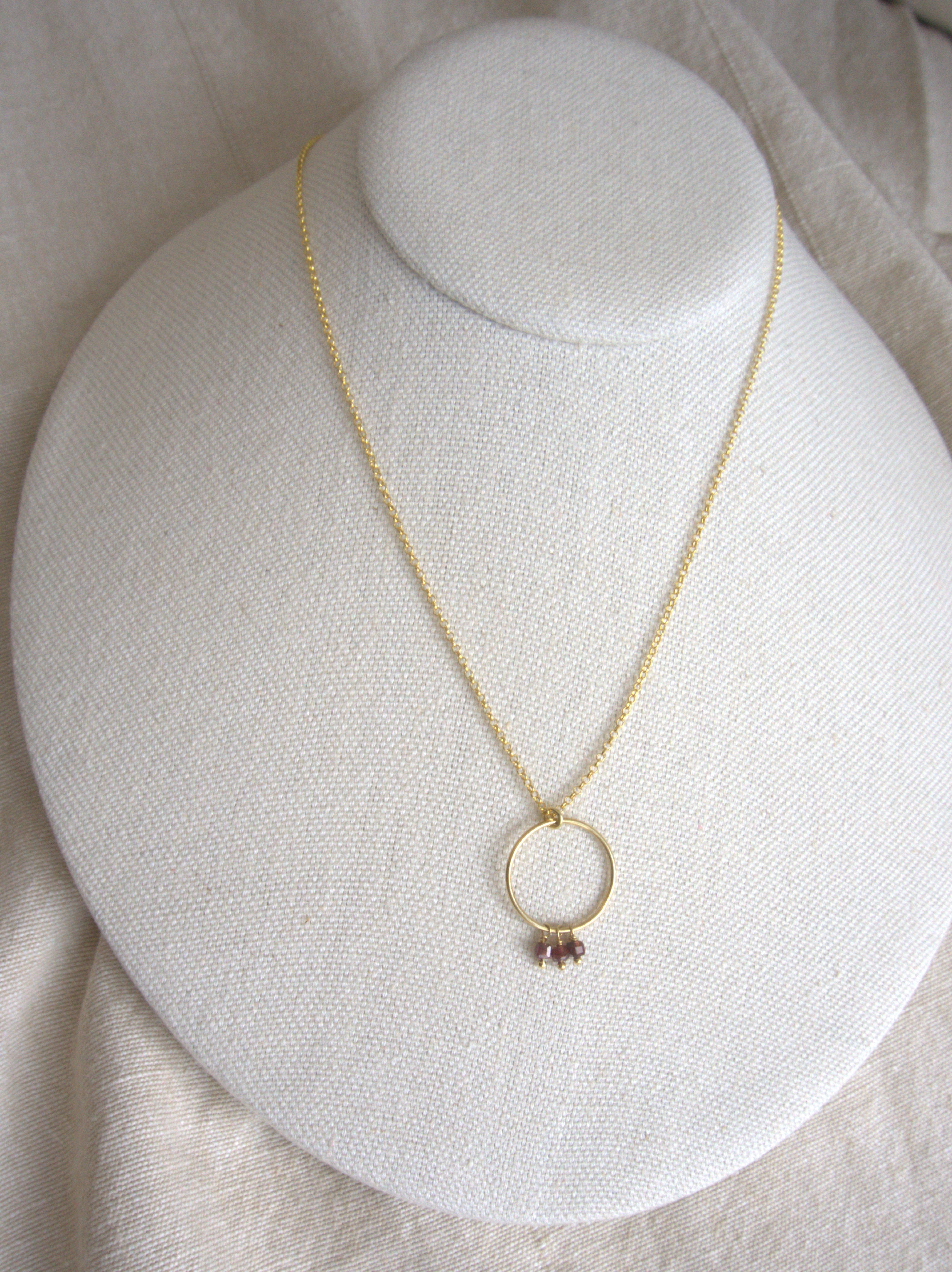 Collana Rivombrosa - granato e argento placcato oro giallo