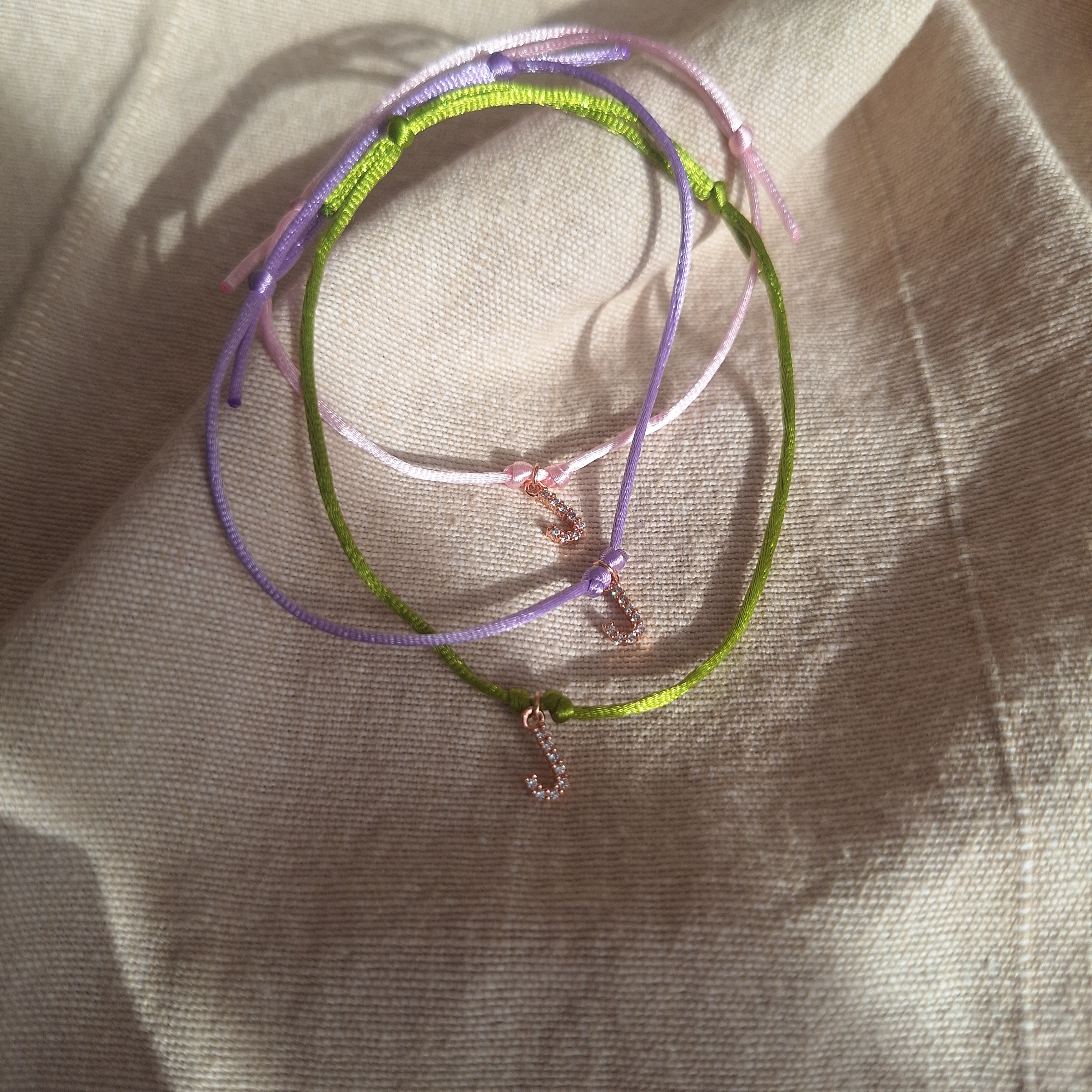 Bracciale letterina - J