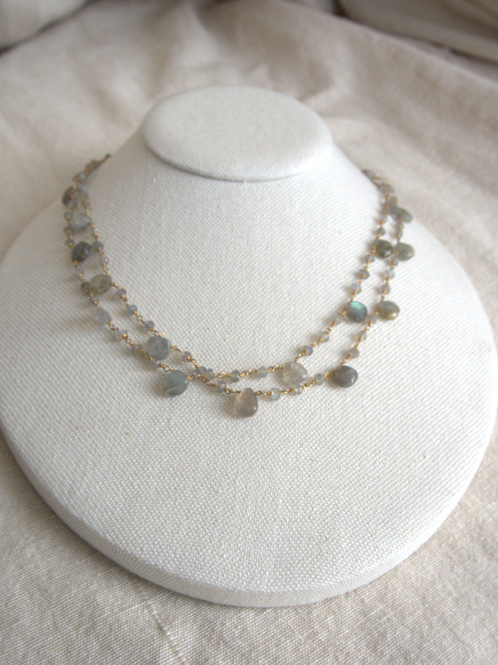 Collana Rosario lunga con pietre a goccia - labradorite