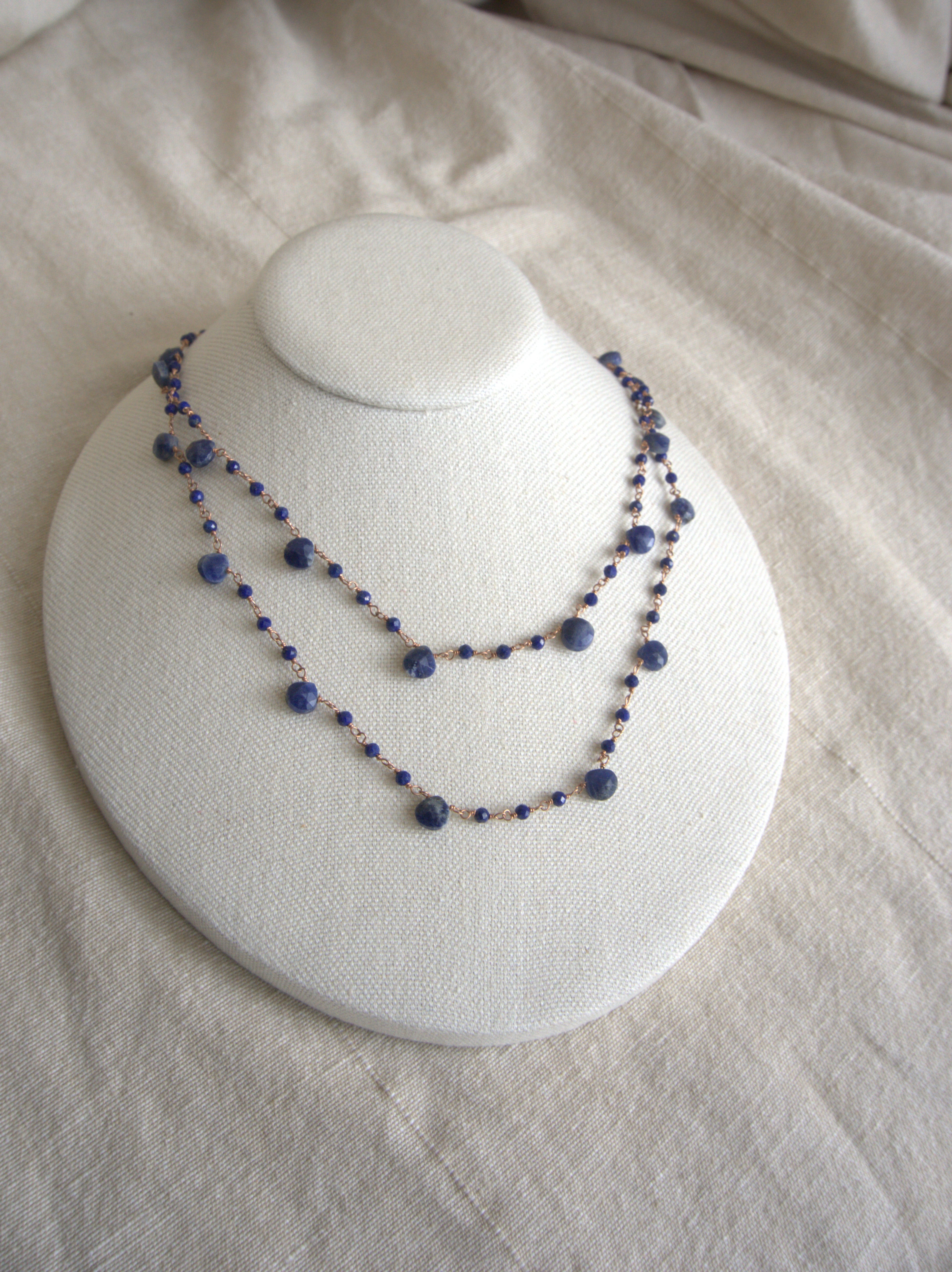 Collana Rosario lunga con pietre a goccia - lapislazzuli