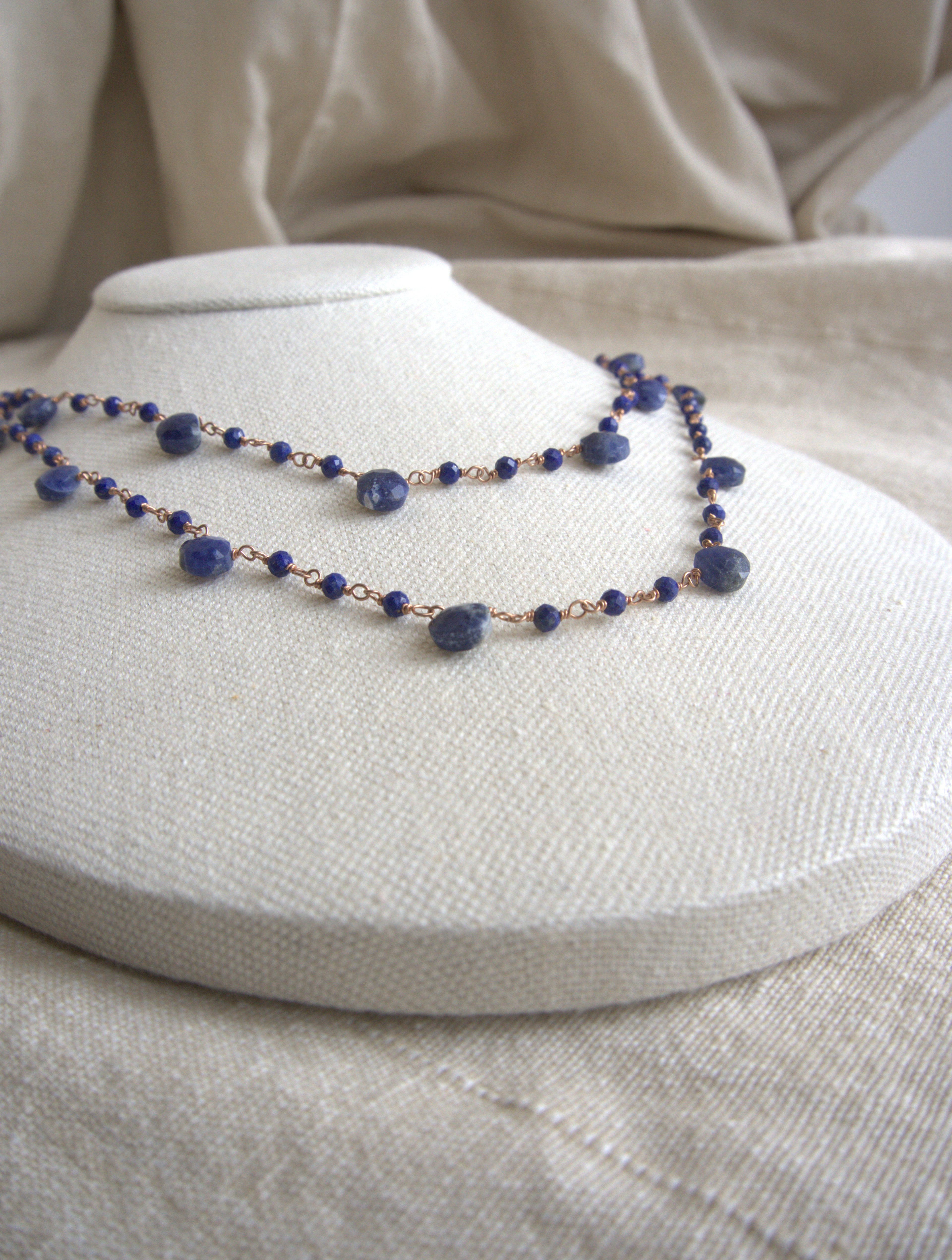 Collana Rosario lunga con pietre a goccia - lapislazzuli