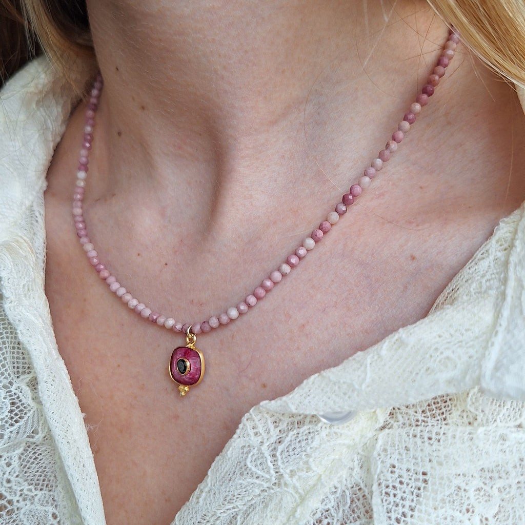 Amuleto del Quadrato - Rodolite e Radice di Rubino