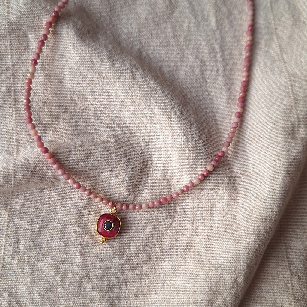 Amuleto del Quadrato - Rodolite e Radice di Rubino