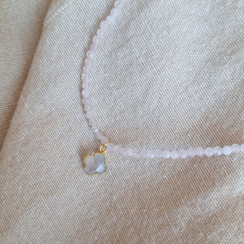 Amuleto del Fiore - Quarzo Rosa