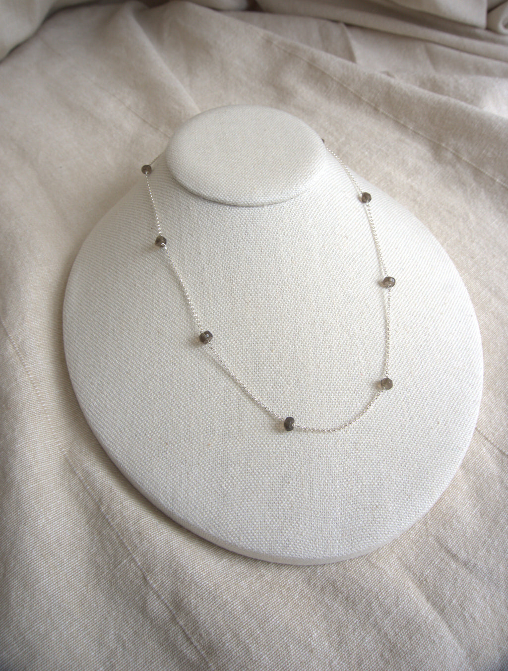 Collana Alternata - quarzo fumè e argento bianco