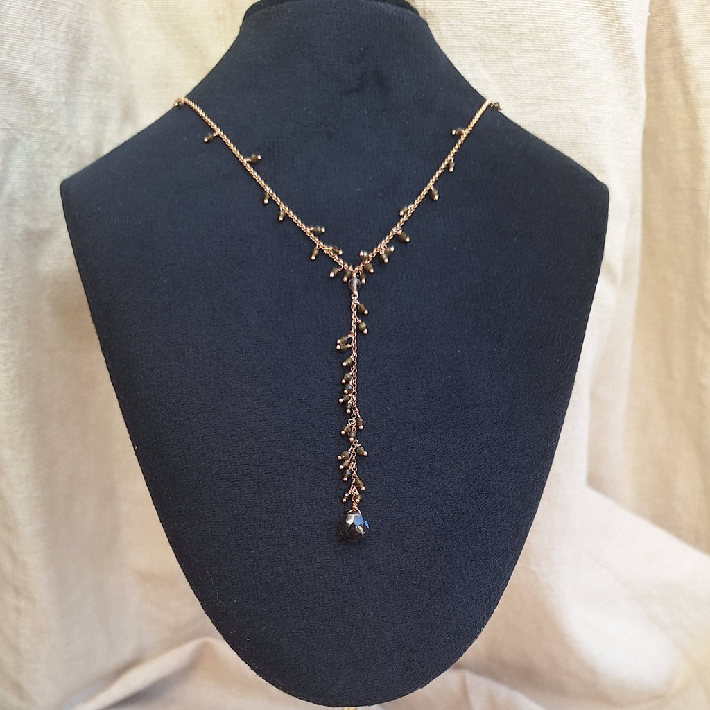 Collana Cascata di Gemme con Ciondolini di Quarzo Fumè e Ossidiana