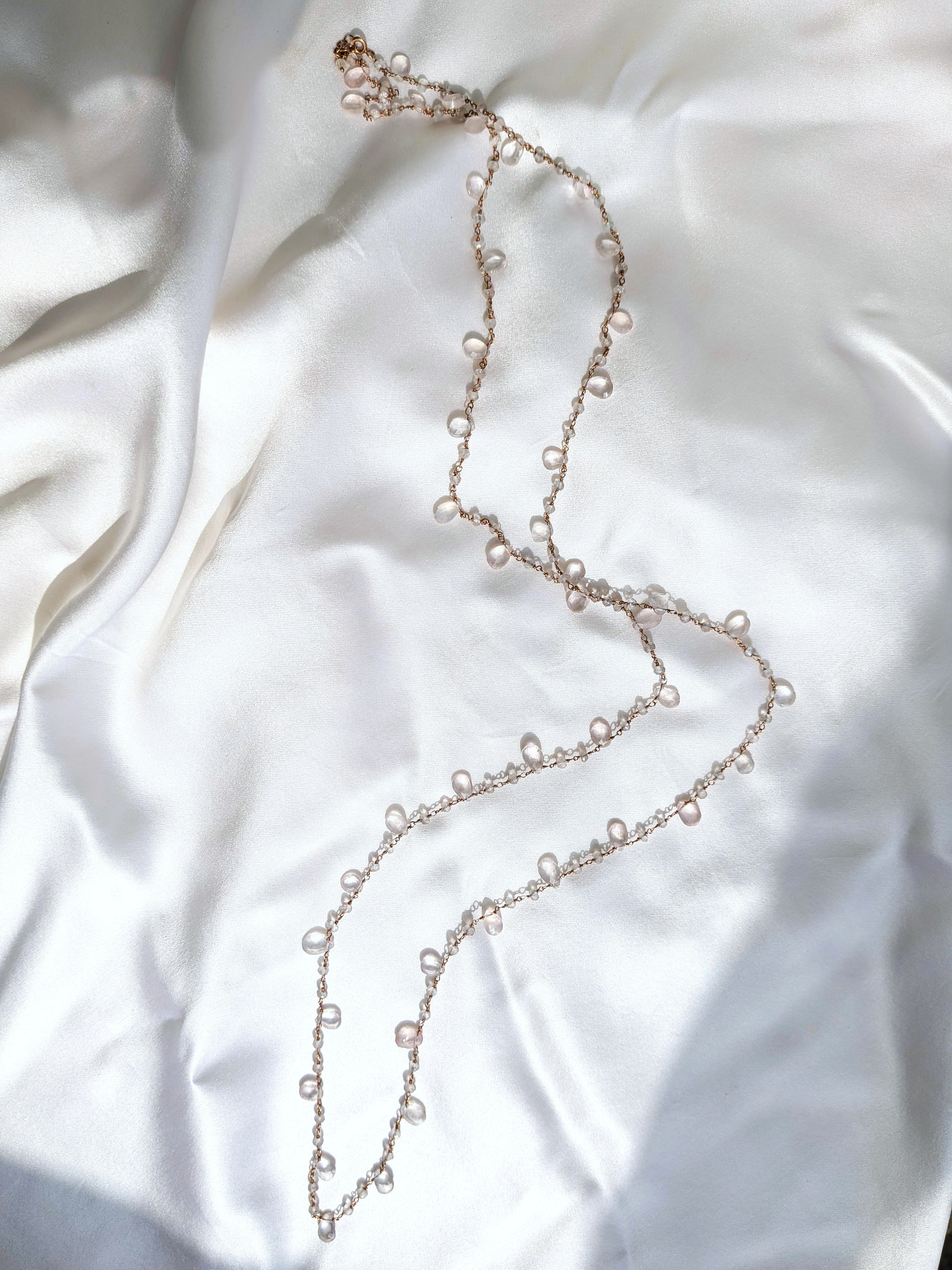 Collana Rosario lunga con pietre a goccia - quarzo rosa