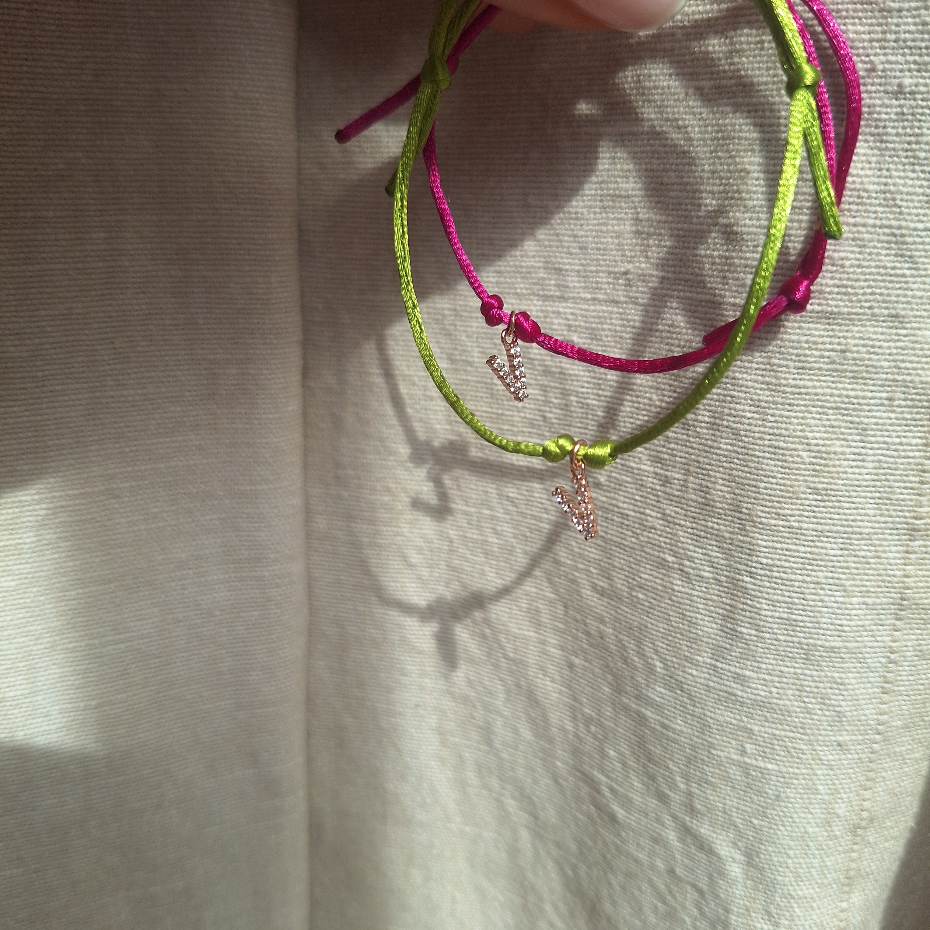 Bracciale letterina - V
